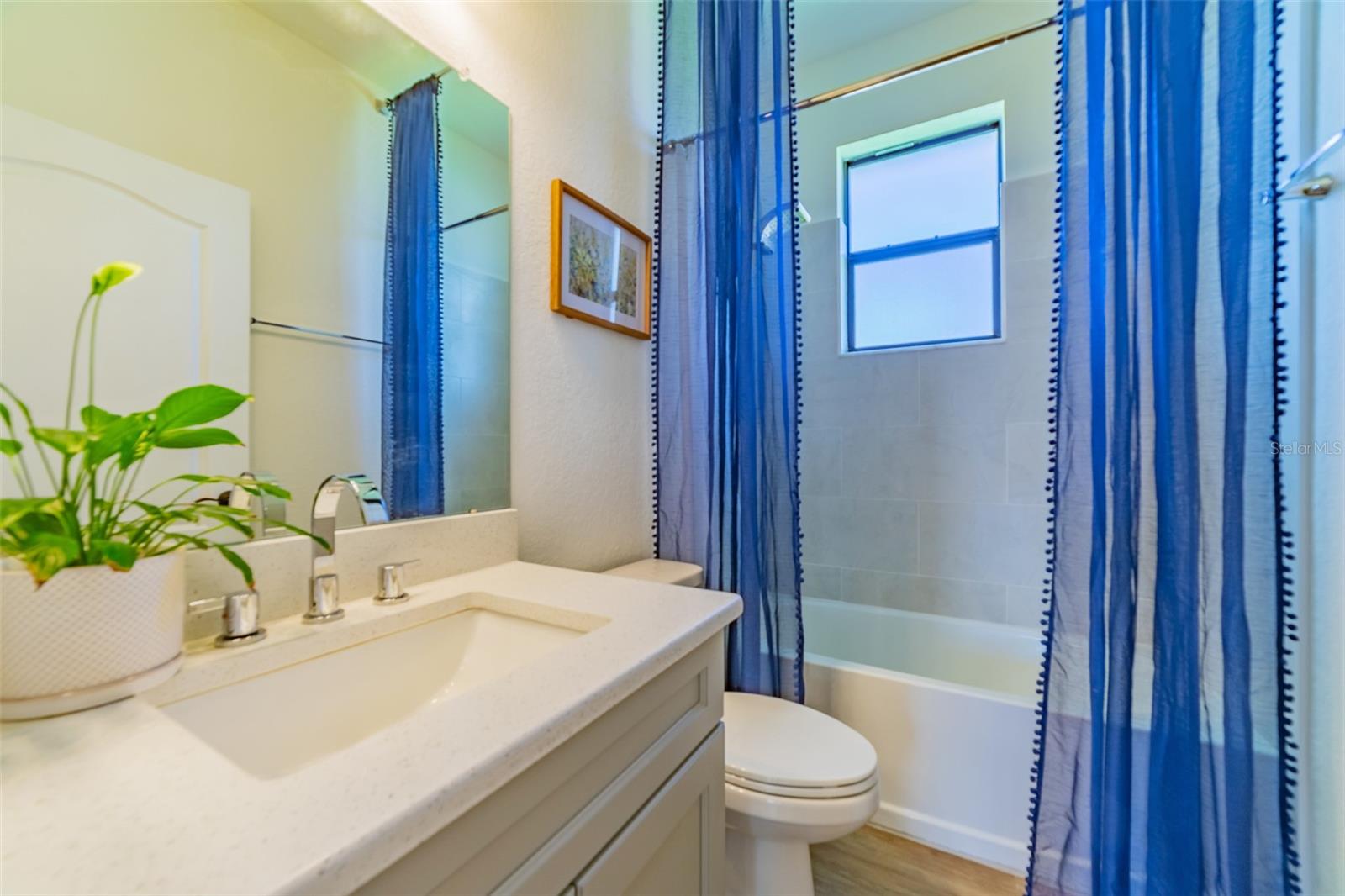 SANCTUARY BY THE LAKE - Residential