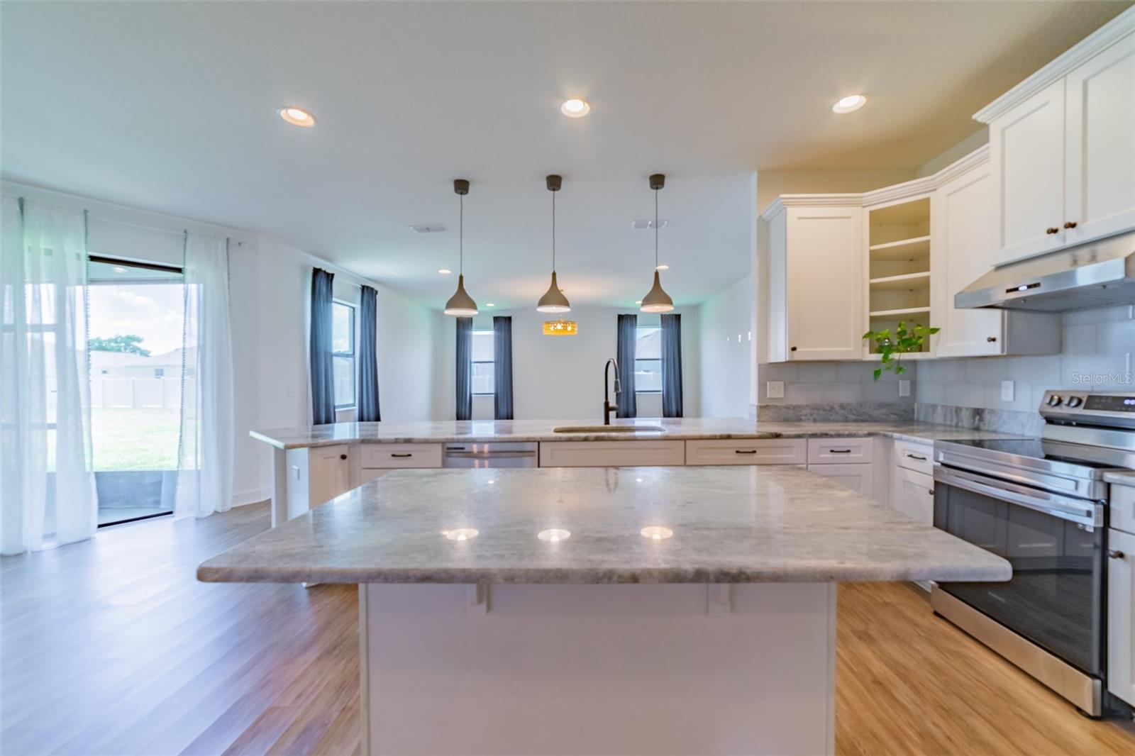 SANCTUARY BY THE LAKE - Residential