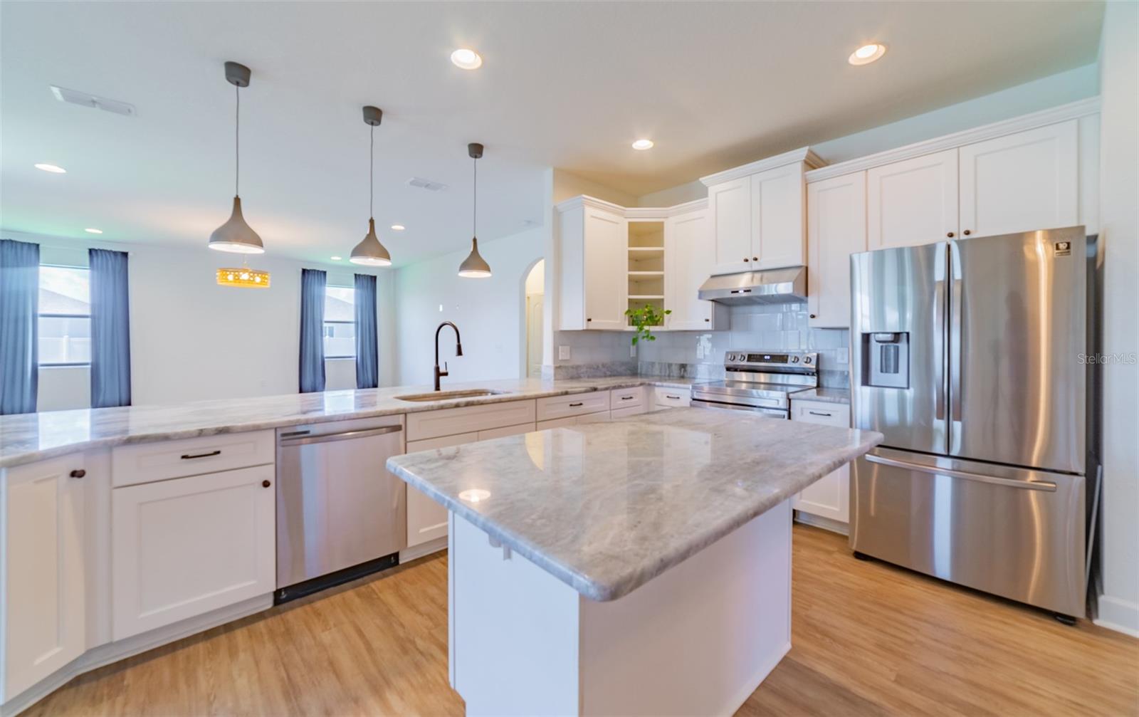 SANCTUARY BY THE LAKE - Residential