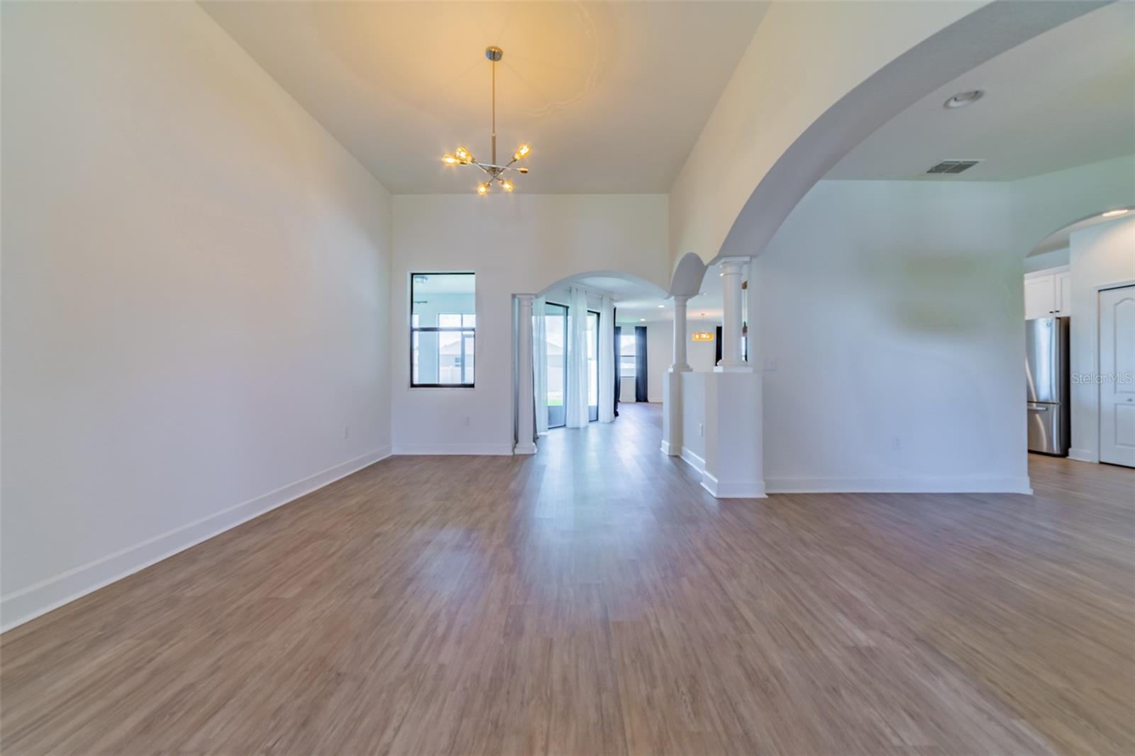 SANCTUARY BY THE LAKE - Residential