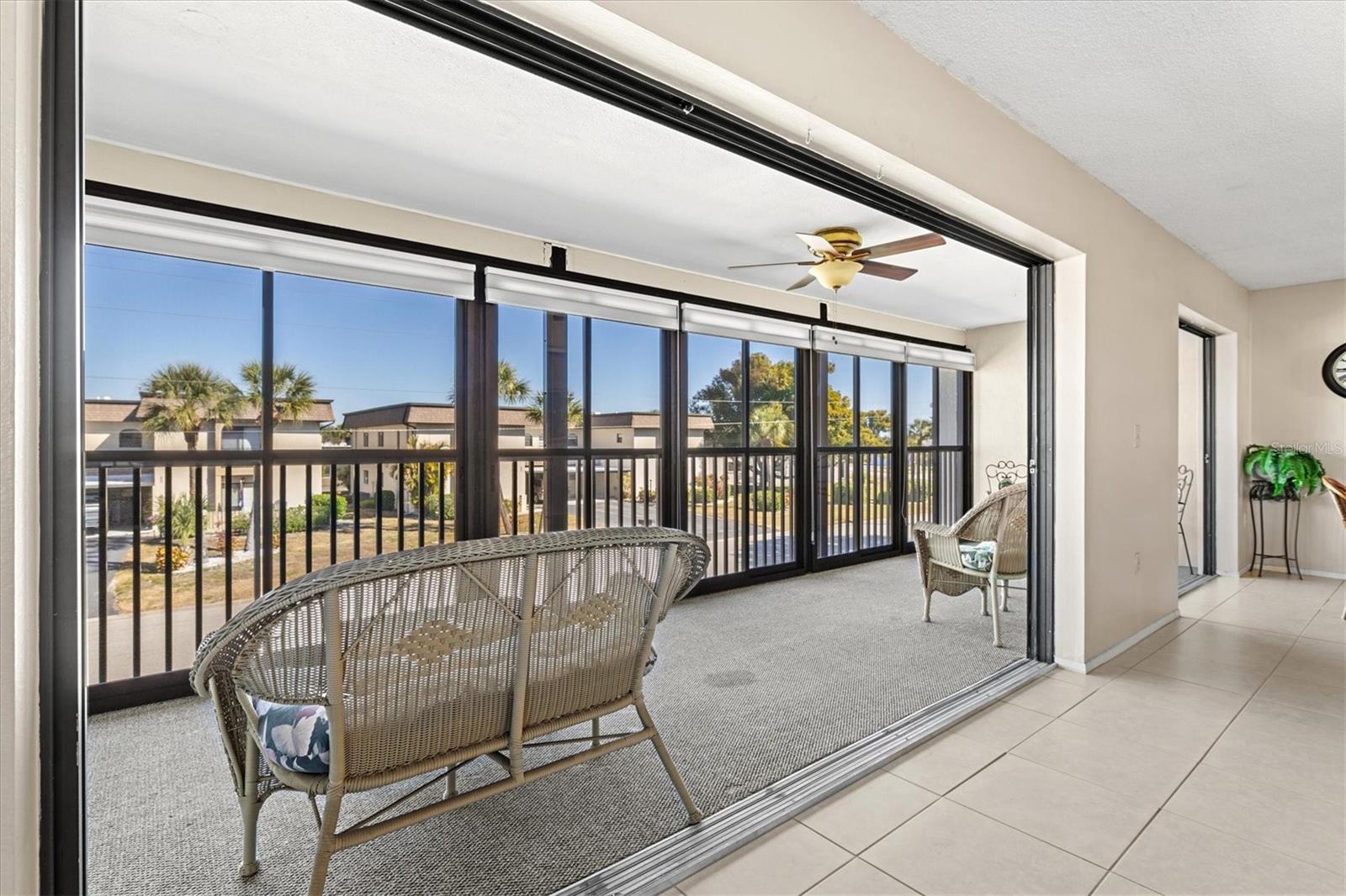 1770 LAKE PLACE 1770C