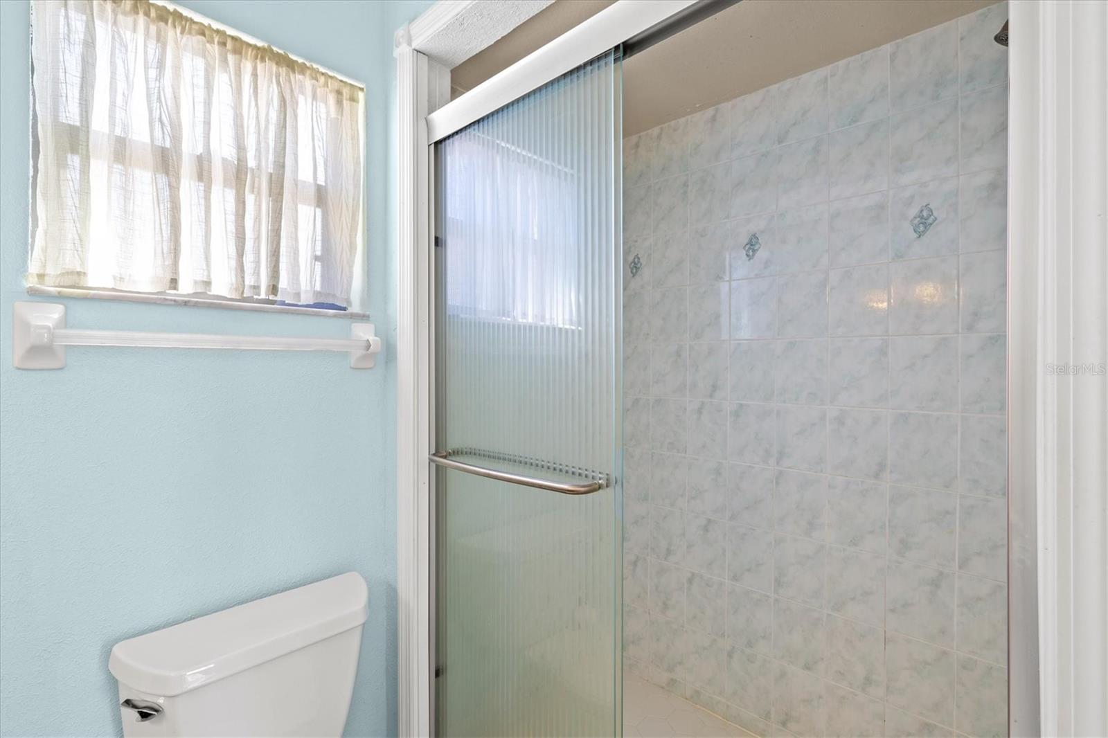 VILLA NOVA SHORES PH 1 - Residential