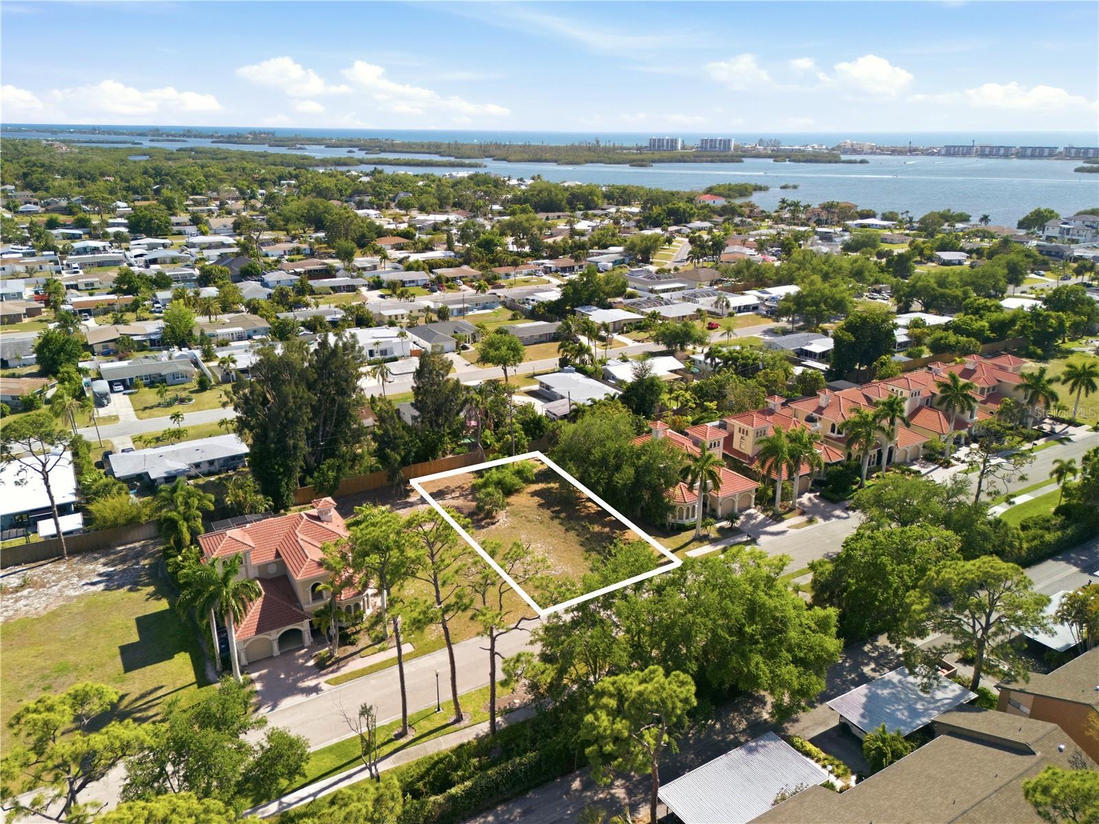 PORTOFINO ON THE BAY - Residential