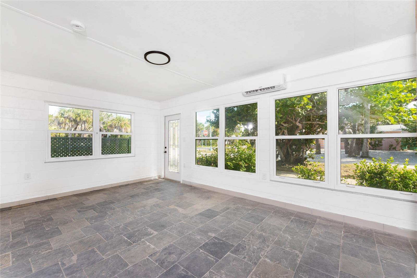 S J CHADWICKS - Residential