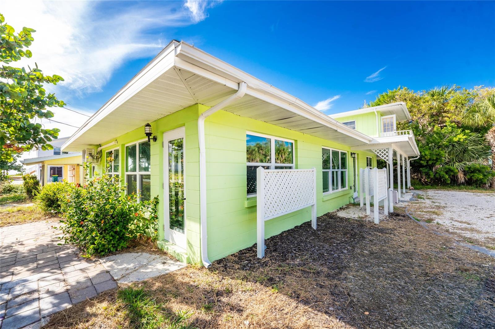 S J CHADWICKS - Residential