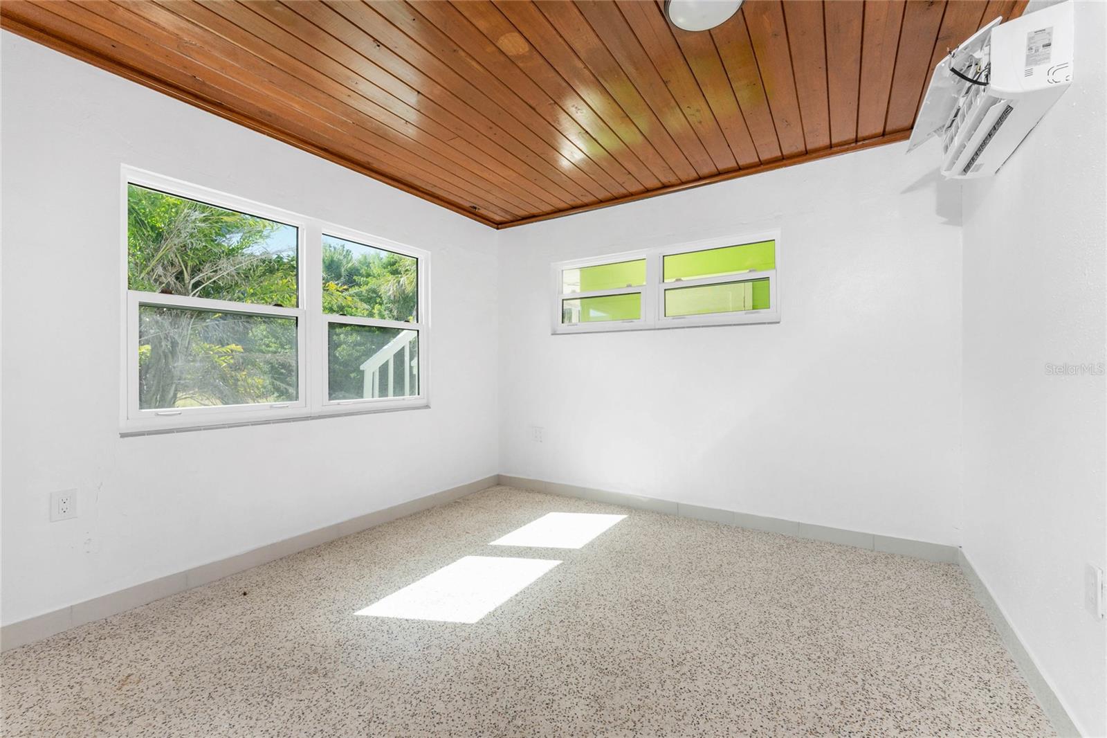 S J CHADWICKS - Residential