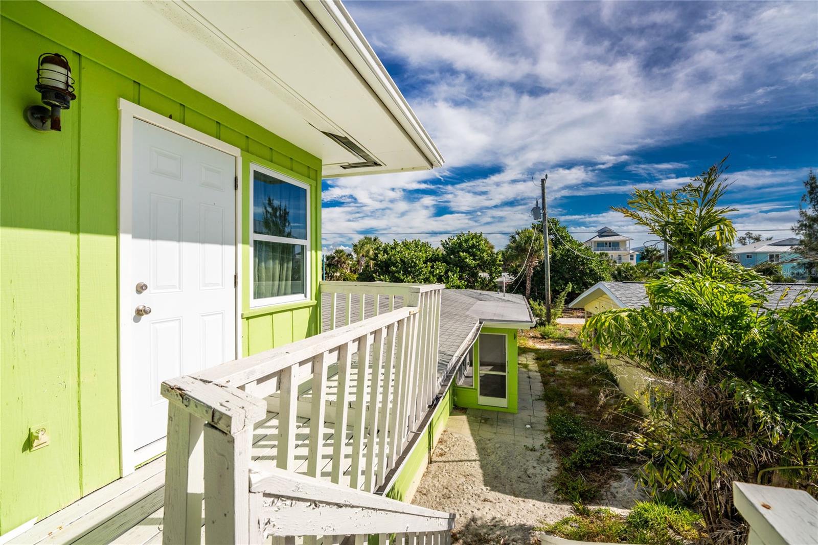 S J CHADWICKS - Residential