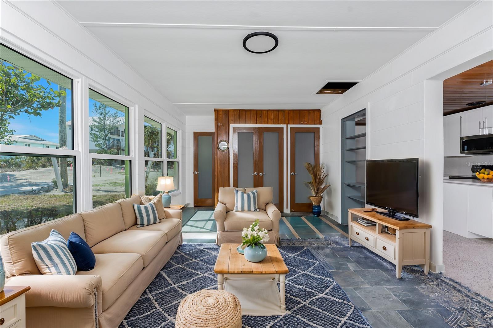 S J CHADWICKS - Residential