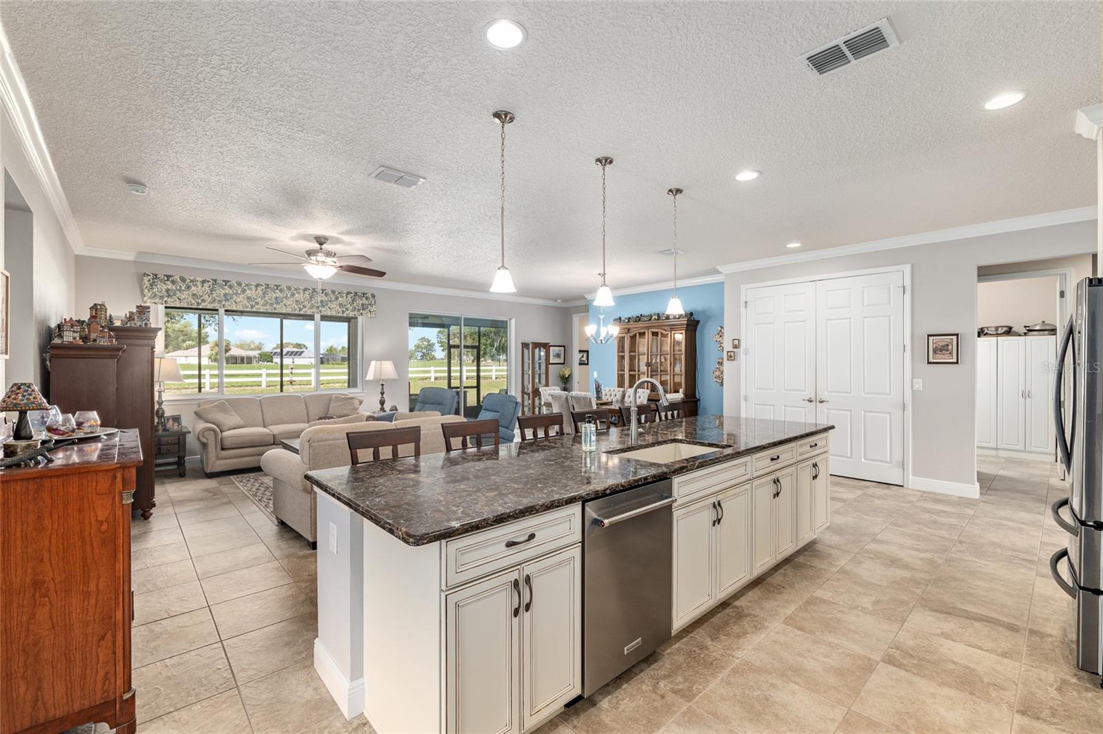 CANDLER HILLS - Residential