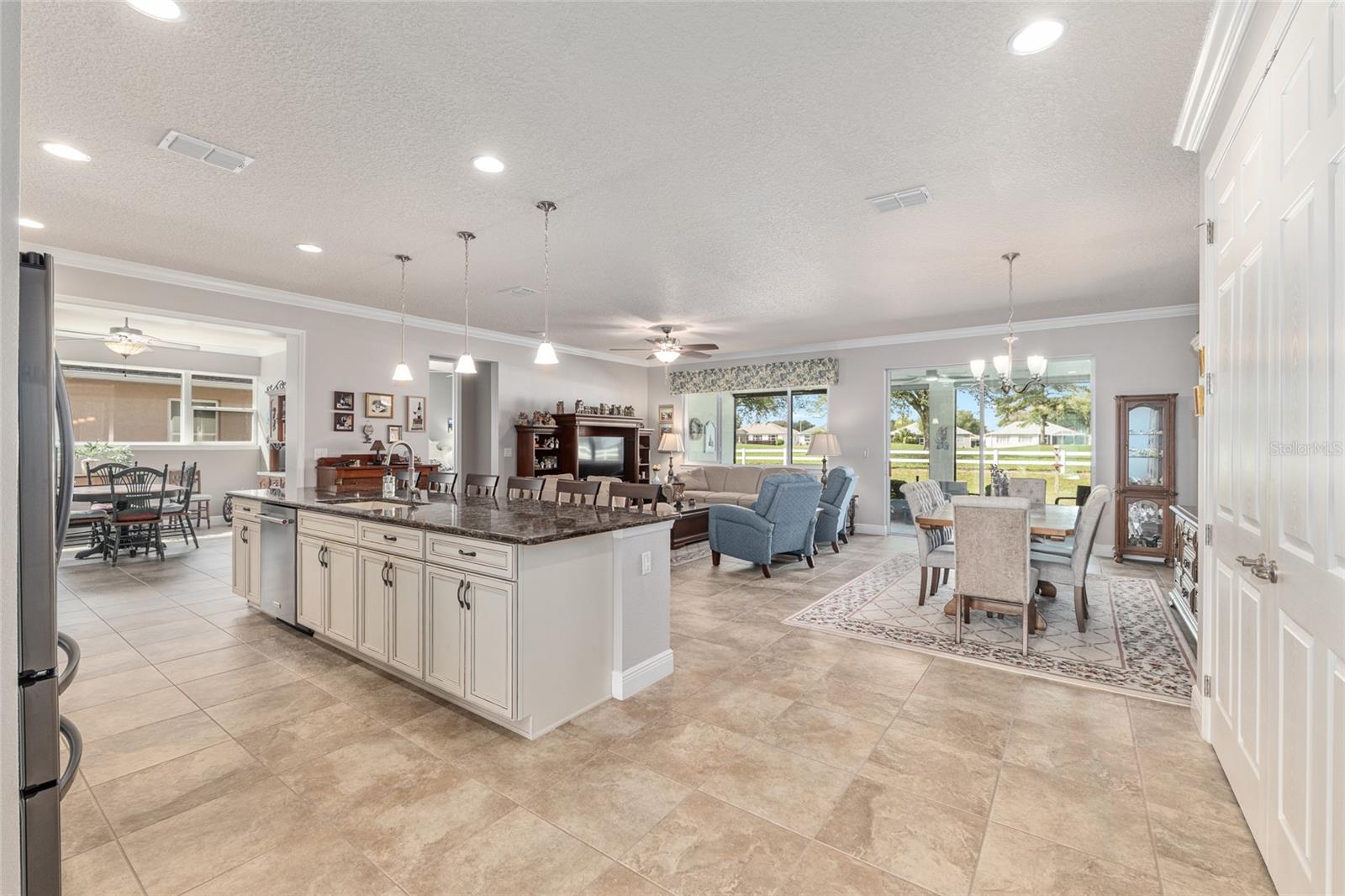 CANDLER HILLS - Residential