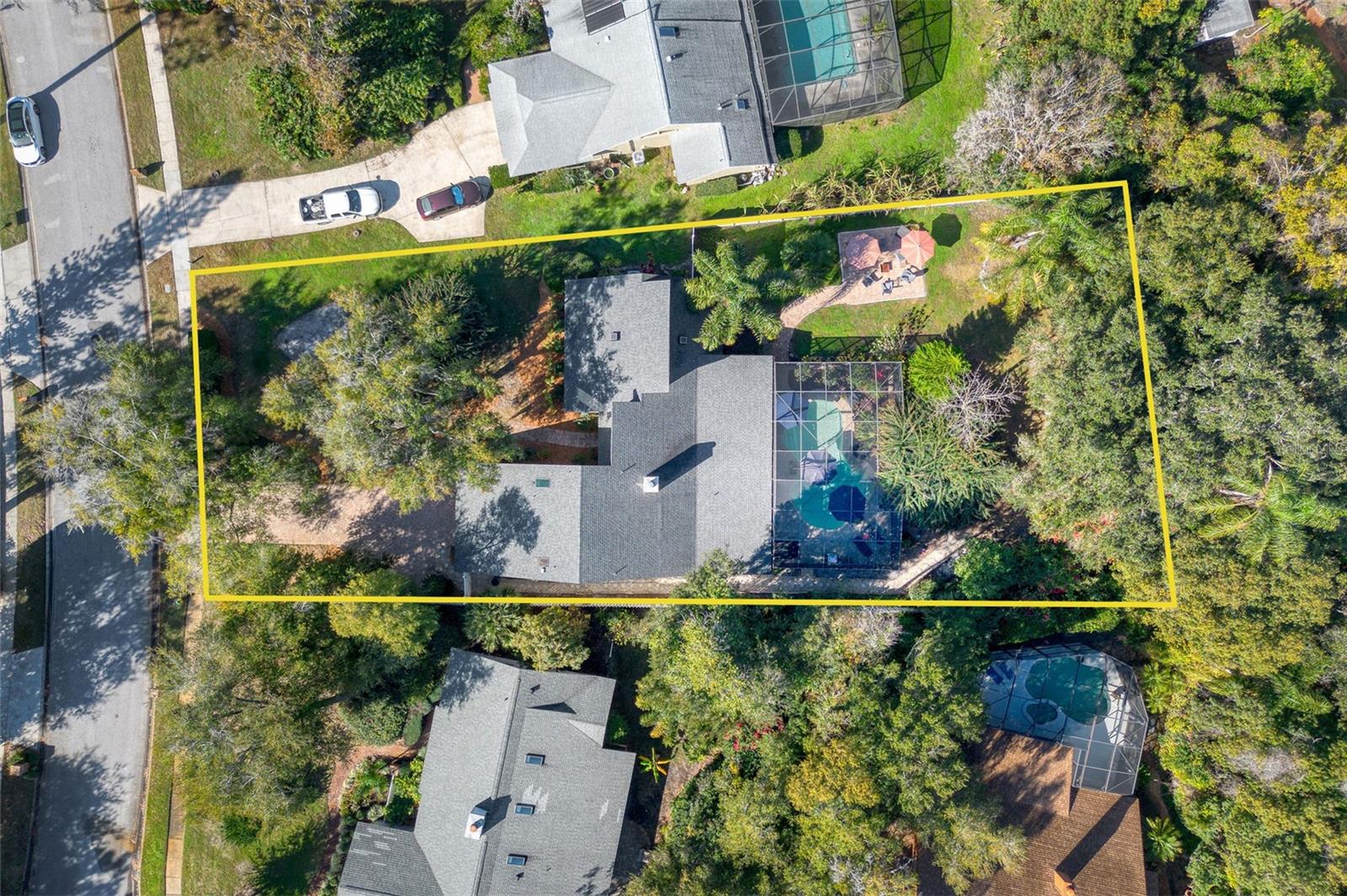 PELICAN BAY - Residential