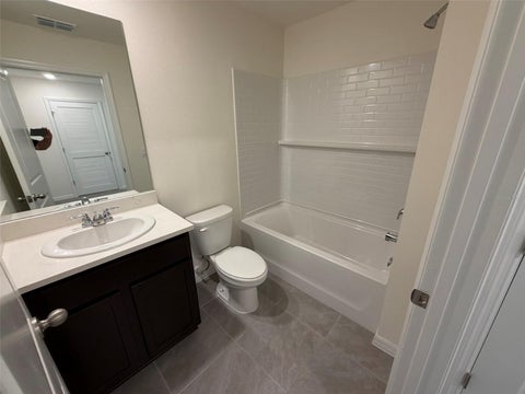Tiny photo for 6609 SW 81st Loop, Ocala, FL 34476 (MLS # OM725866)
