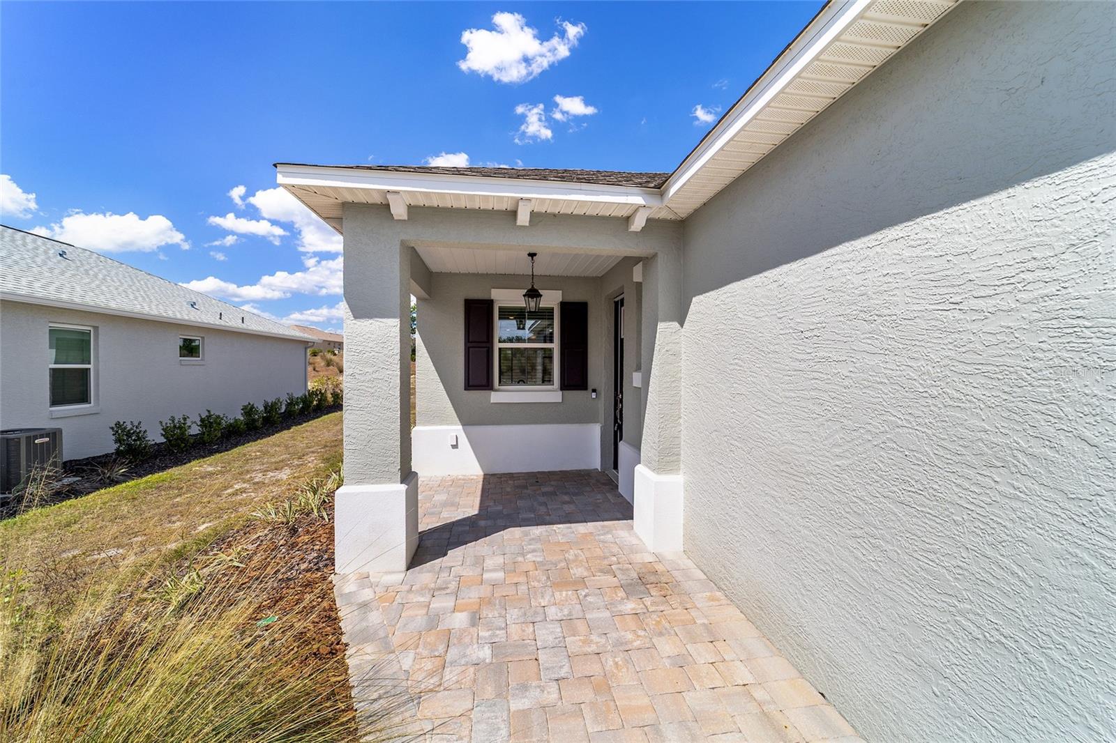 ON TOP OF THE WORLD - Residential