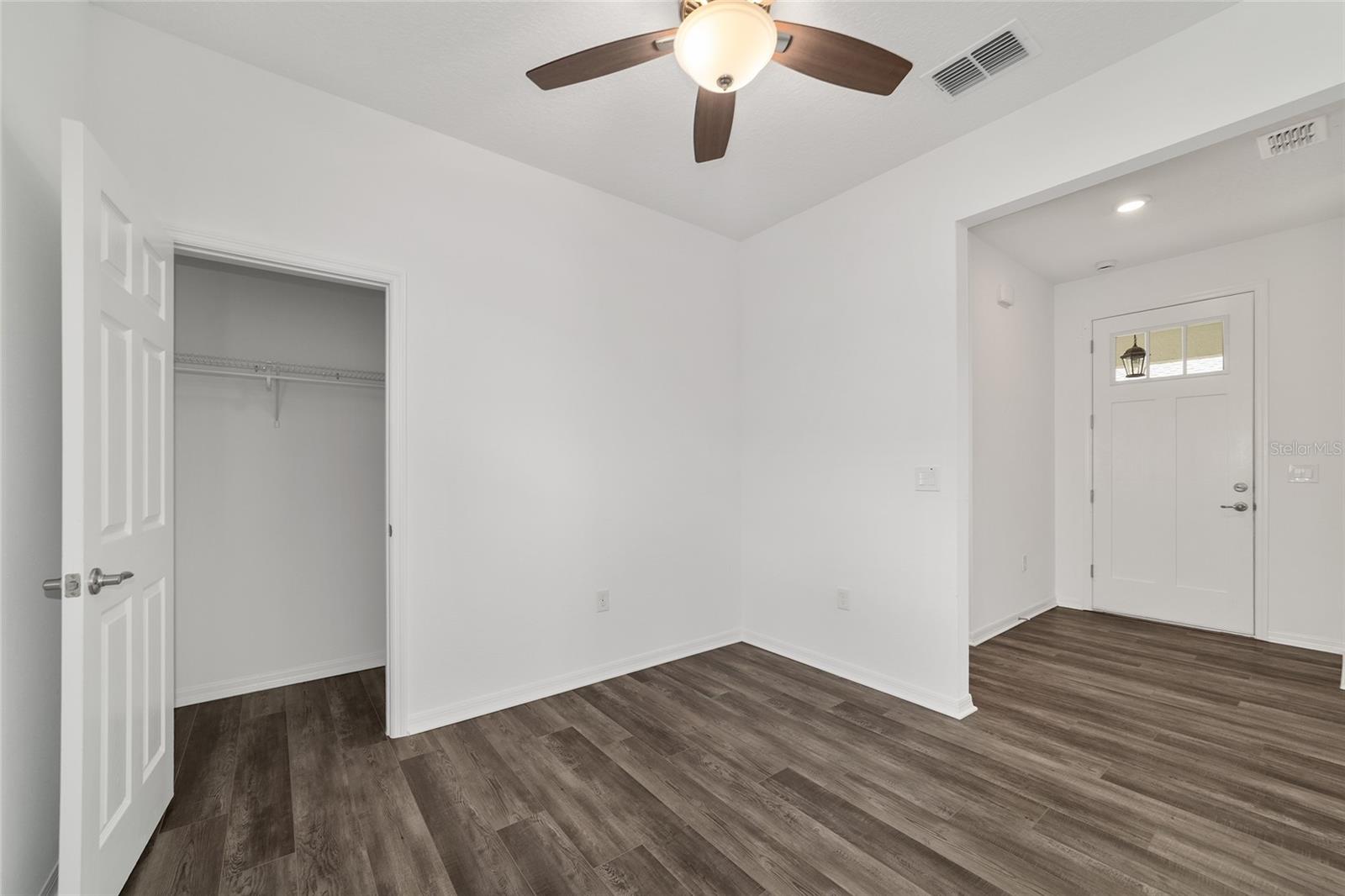 ON TOP OF THE WORLD - Residential