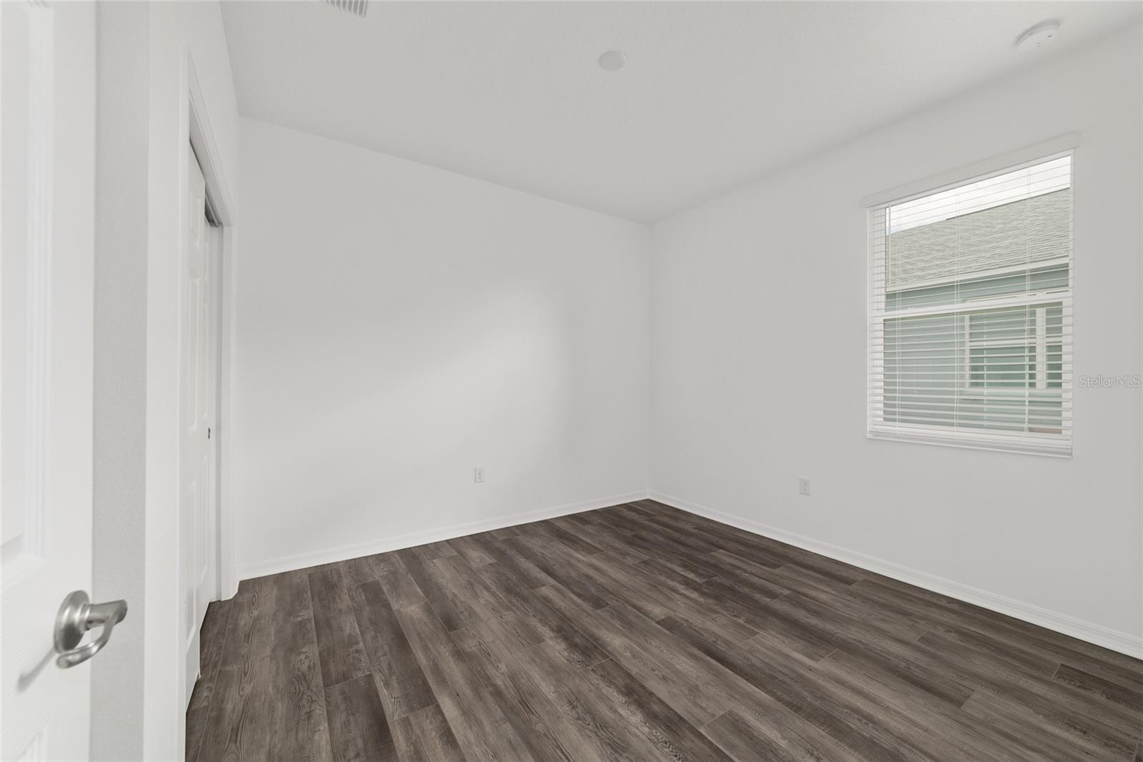 ON TOP OF THE WORLD - Residential