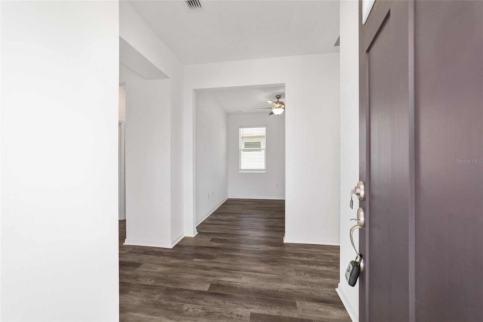 ON TOP OF THE WORLD - Residential