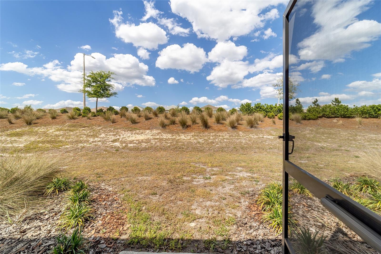 ON TOP OF THE WORLD - Residential