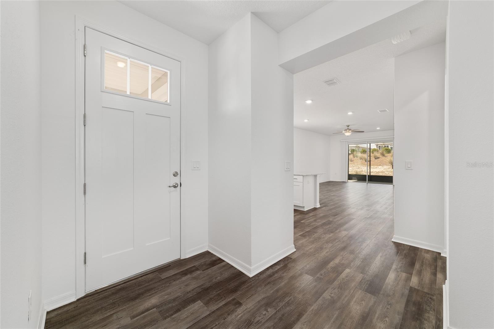 ON TOP OF THE WORLD - Residential