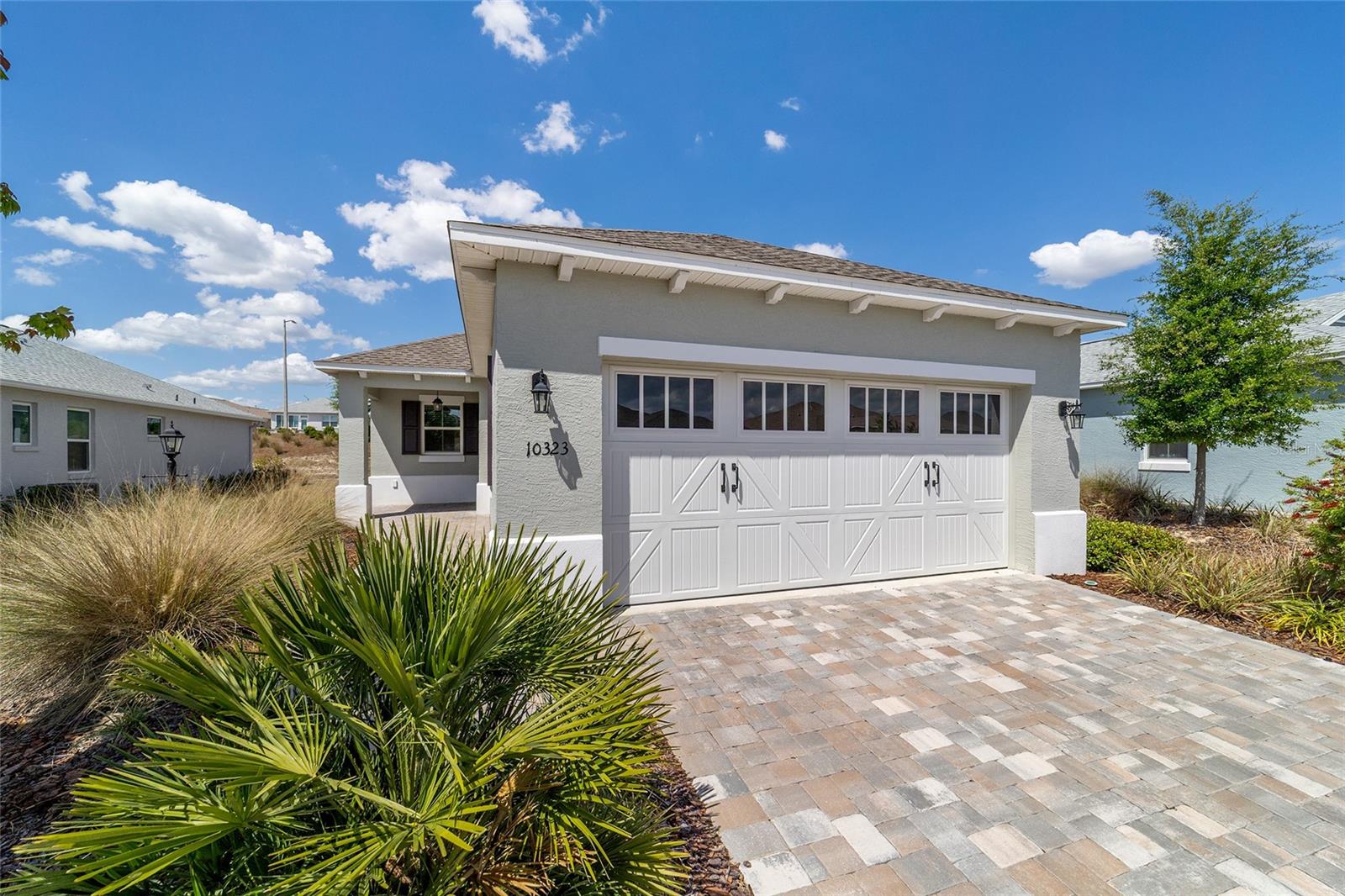 ON TOP OF THE WORLD - Residential