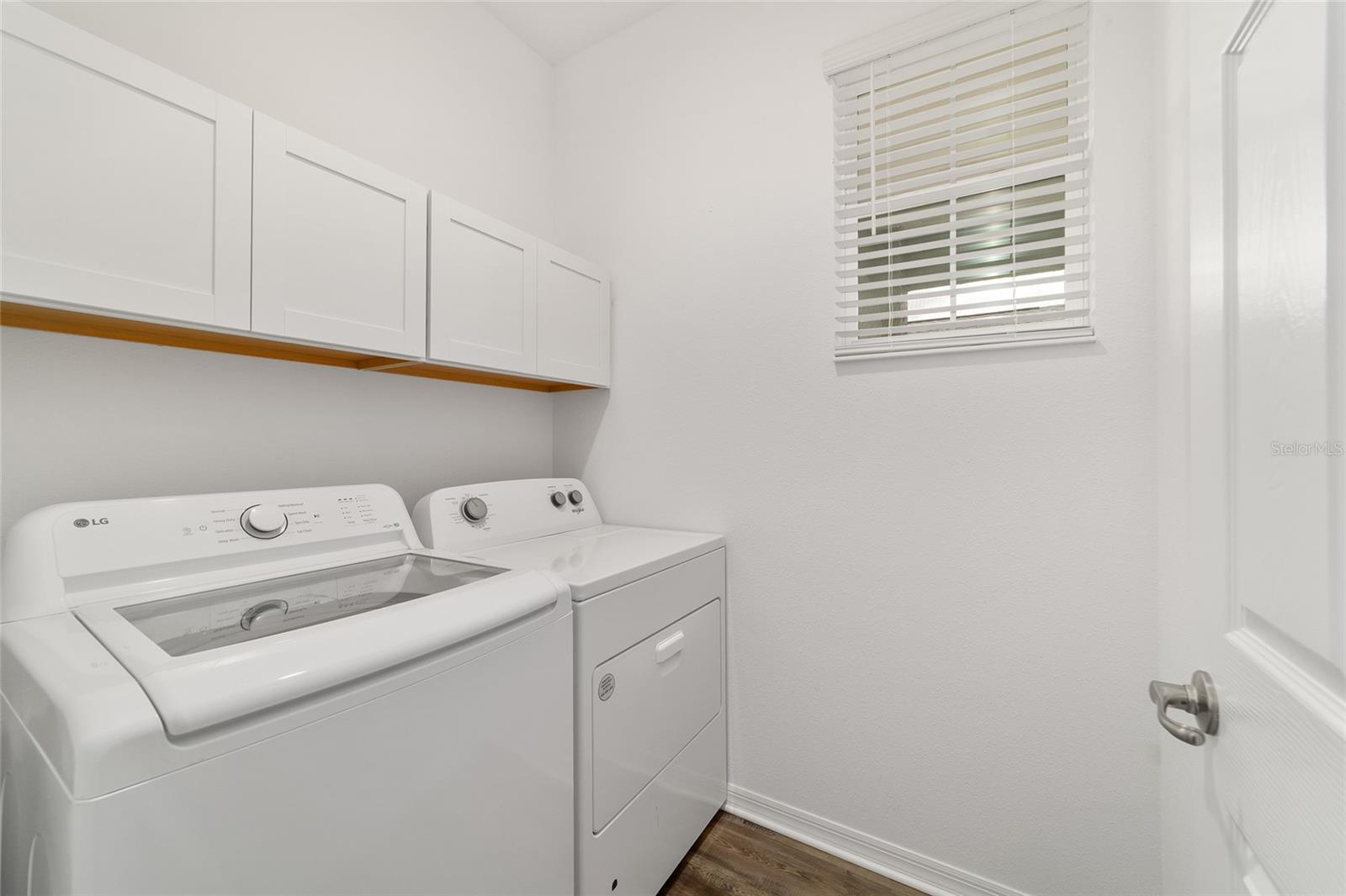 ON TOP OF THE WORLD - Residential