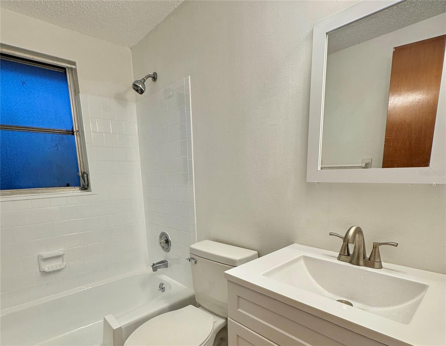 SOUTH VENICE - Residential