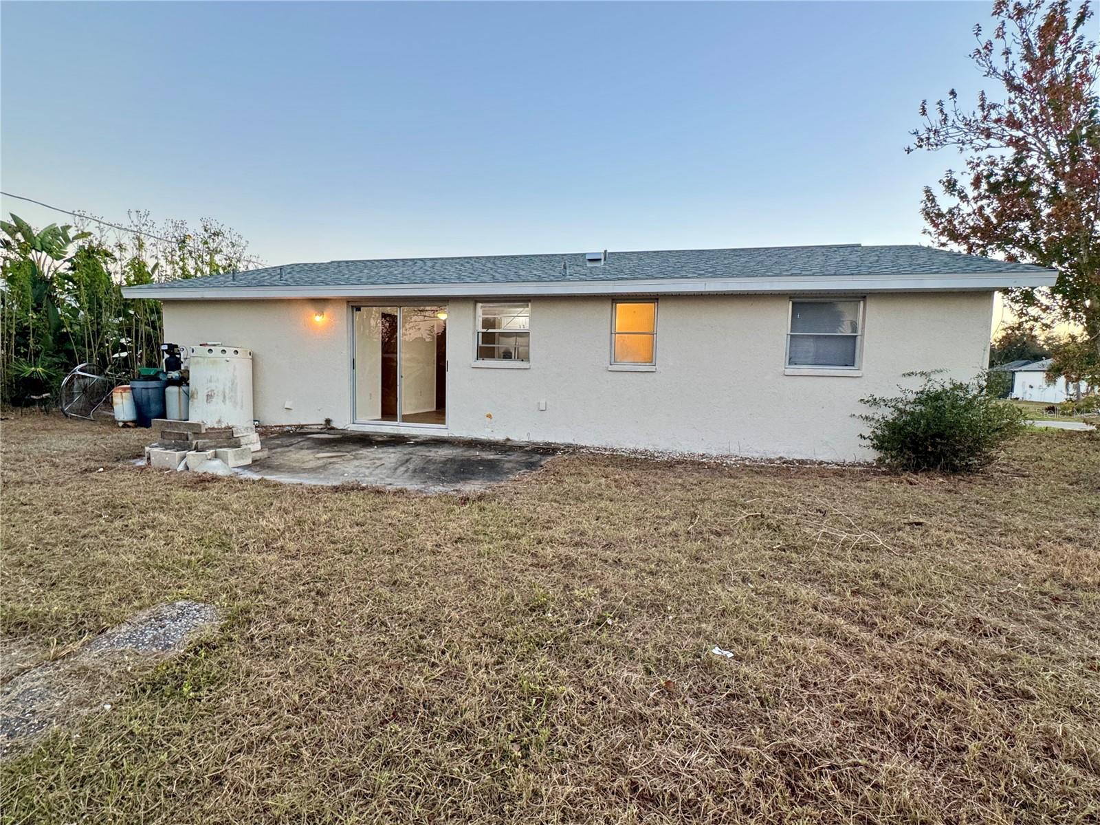 SOUTH VENICE - Residential