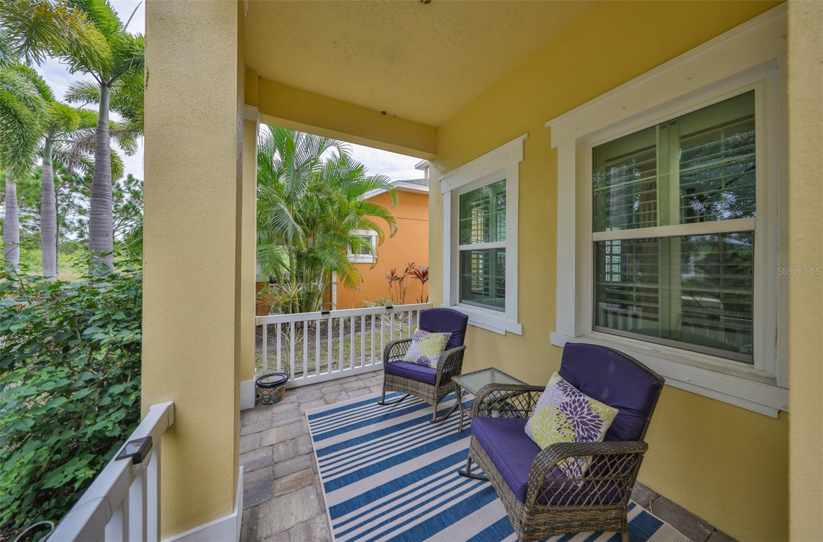 MIRABAY - Residential