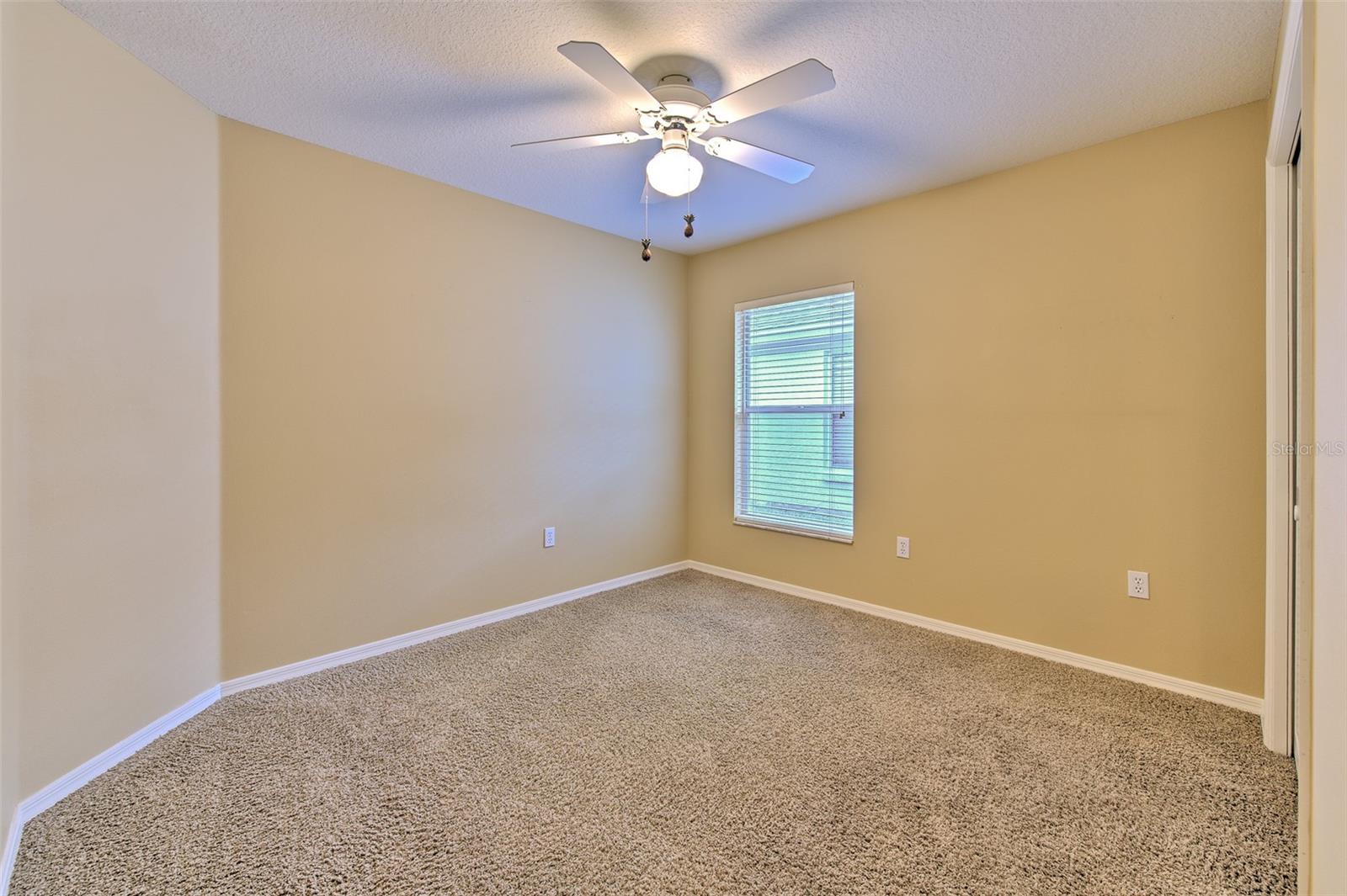 RIVER HILLS COUNTRY CLUB - Residential