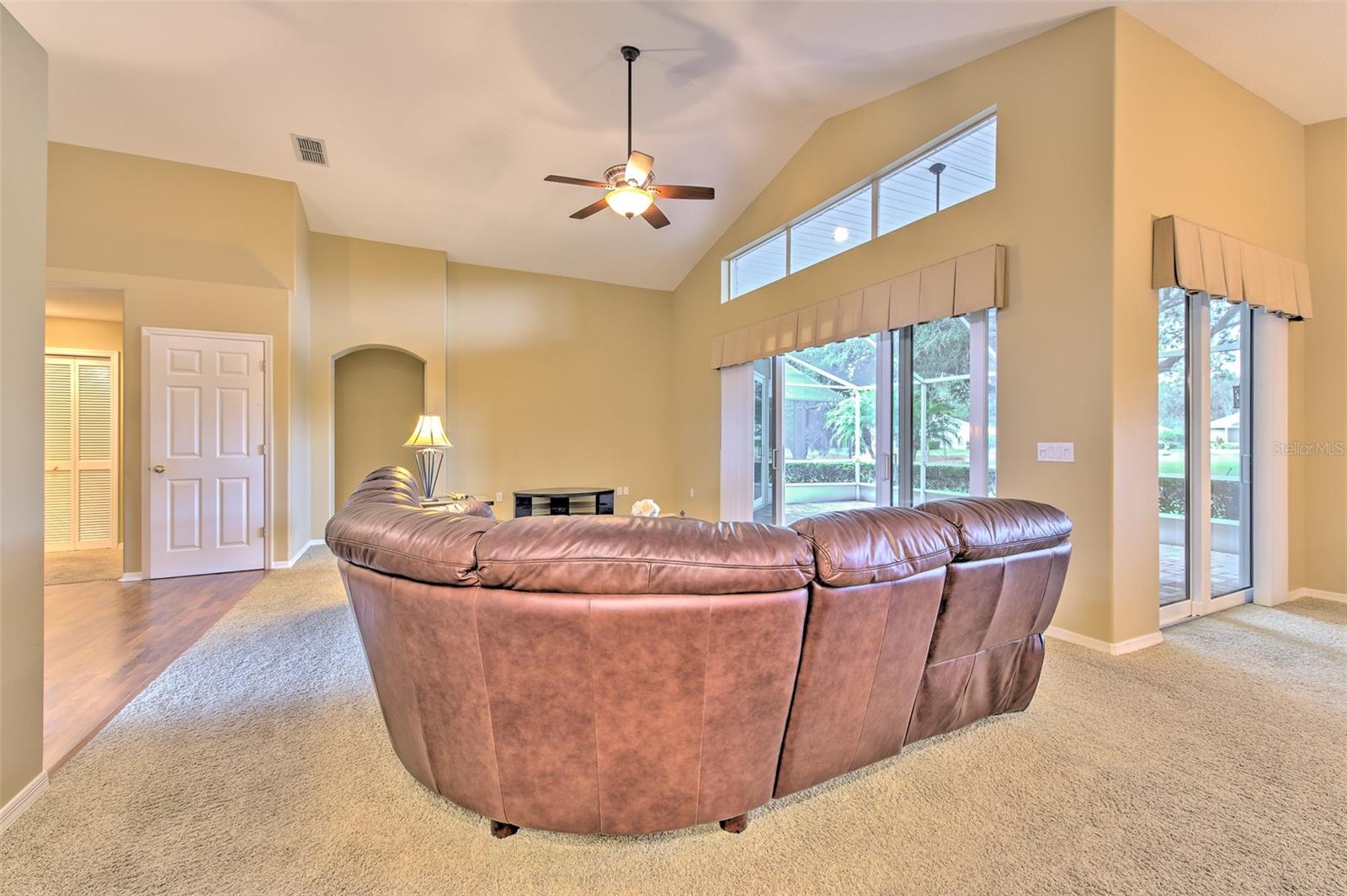 RIVER HILLS COUNTRY CLUB - Residential