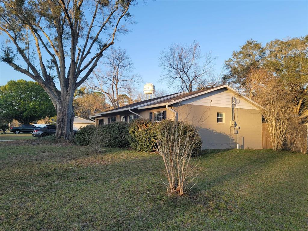 NEAT AS A PIN, 3-bedrooms, 1.5 Bath block home in quiet NE neighborhood. Features a split open floor plan, tile floors throughout, walk-in closet in Master Bedroom, partially fenced back yard, large corner lot extends beyond the fenced part of the yard. This home has a one-car garage but plenty of room to park additional vehicles or build a detached garage or shop. Conveniently located close to town, shopping, restaurants and schools. Ready for immediate occupancy. Don't snooze and lose! Call NOW and make a DEAL!!!