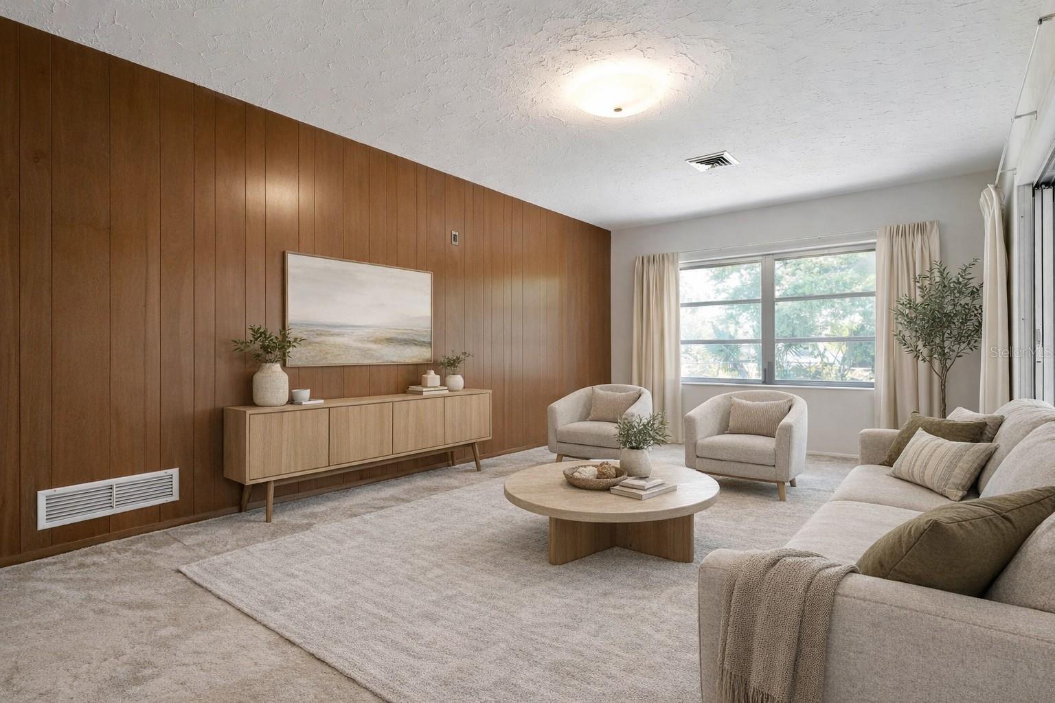 SOUTH GATE - Residential