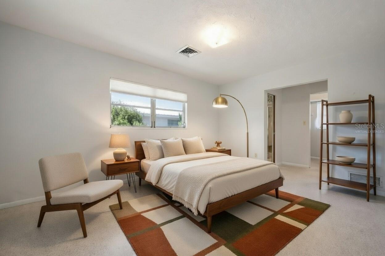 SOUTH GATE - Residential