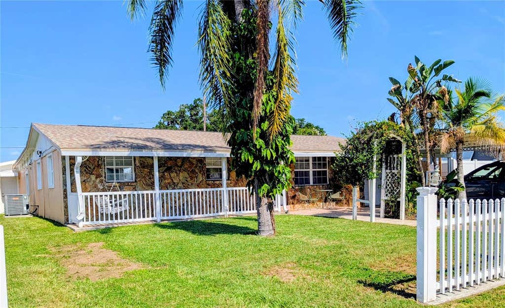 Photo of 6006 N Hubert Ave, Tampa, FL 33614 (MLS # TB8532347)