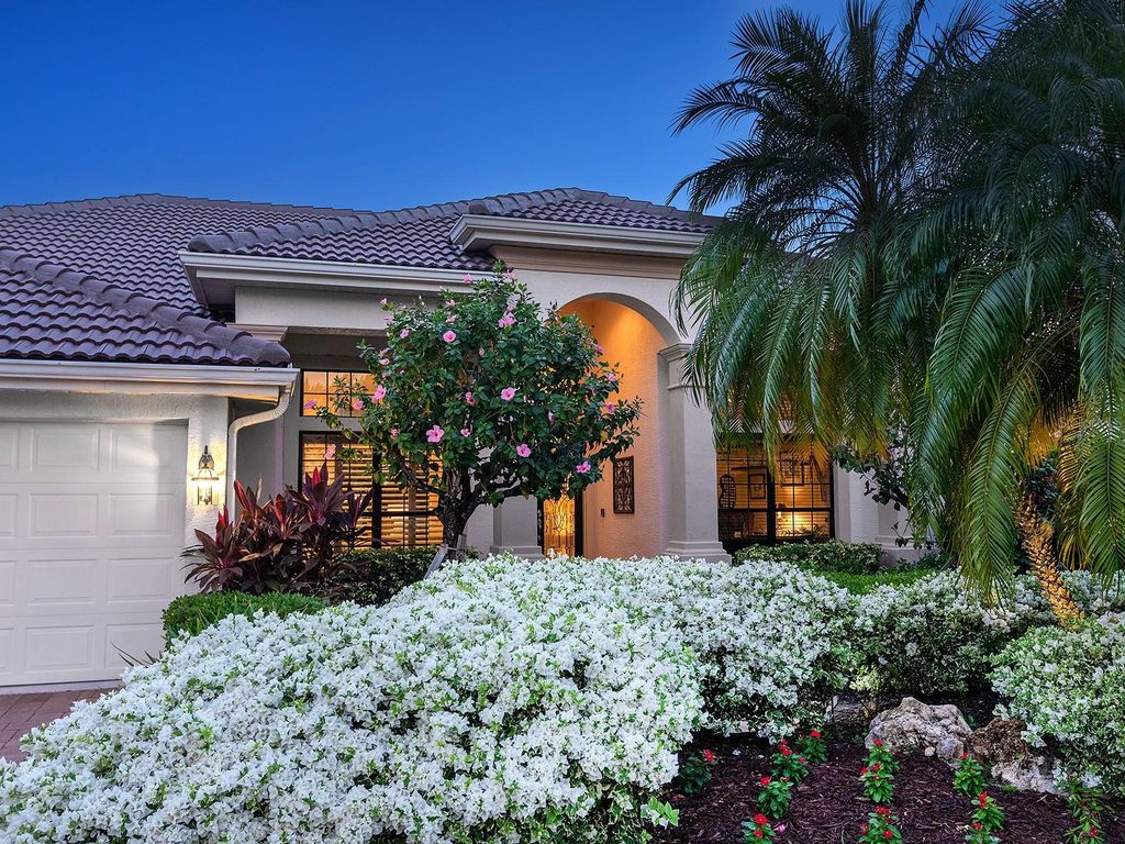 Photo of 6834 Turnberry Isle Court, Lakewood Ranch, FL 34202 (MLS # A4668586)