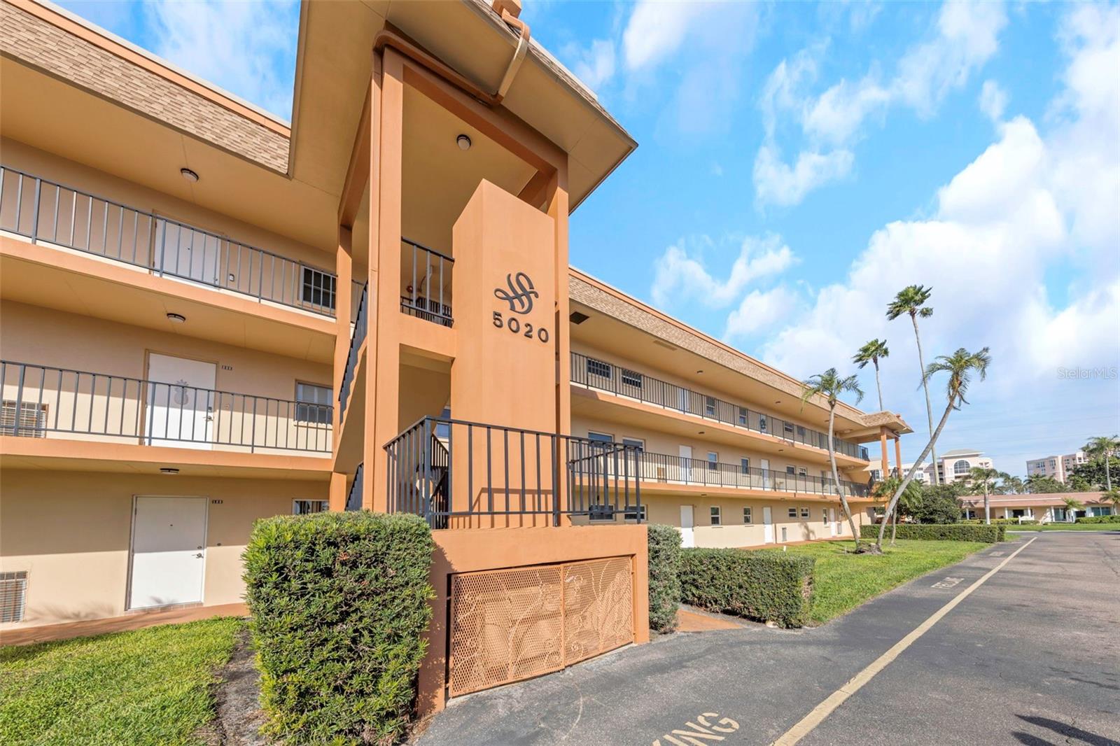 5020 BRITTANY DRIVE S 224