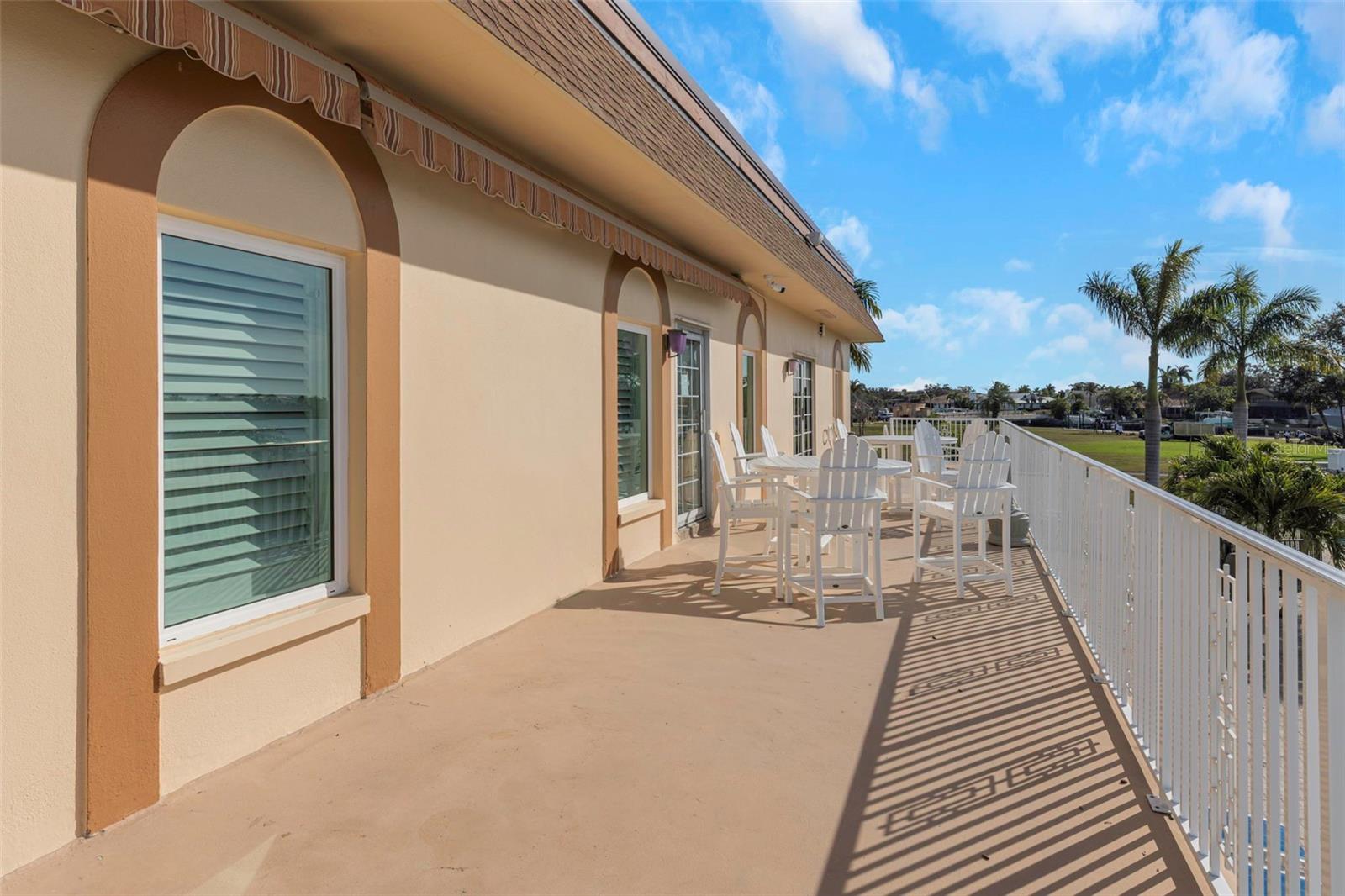 BAYWAY ISLES POINT BRITTANY ONE - Residential