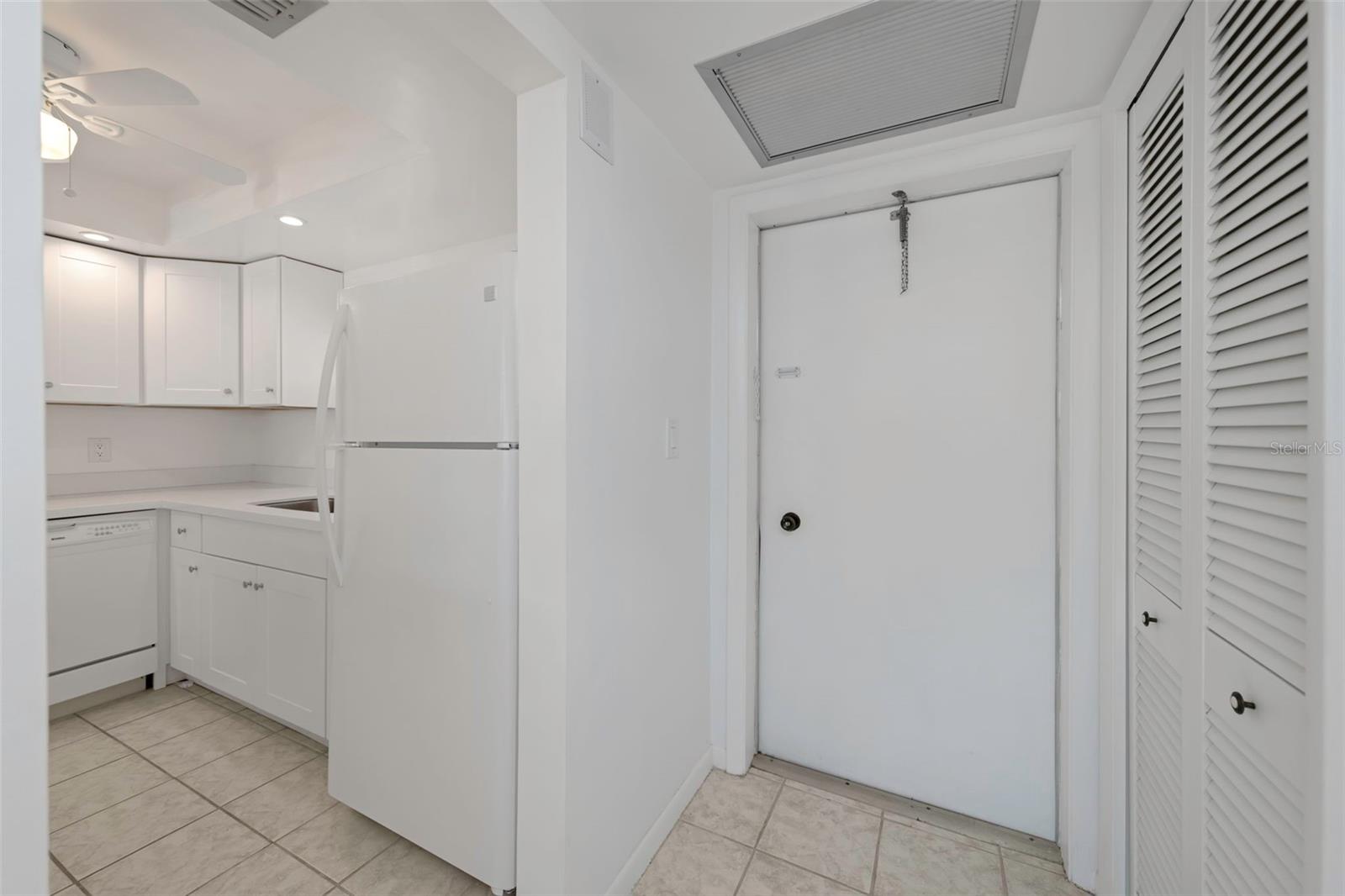 BAYWAY ISLES POINT BRITTANY ONE - Residential