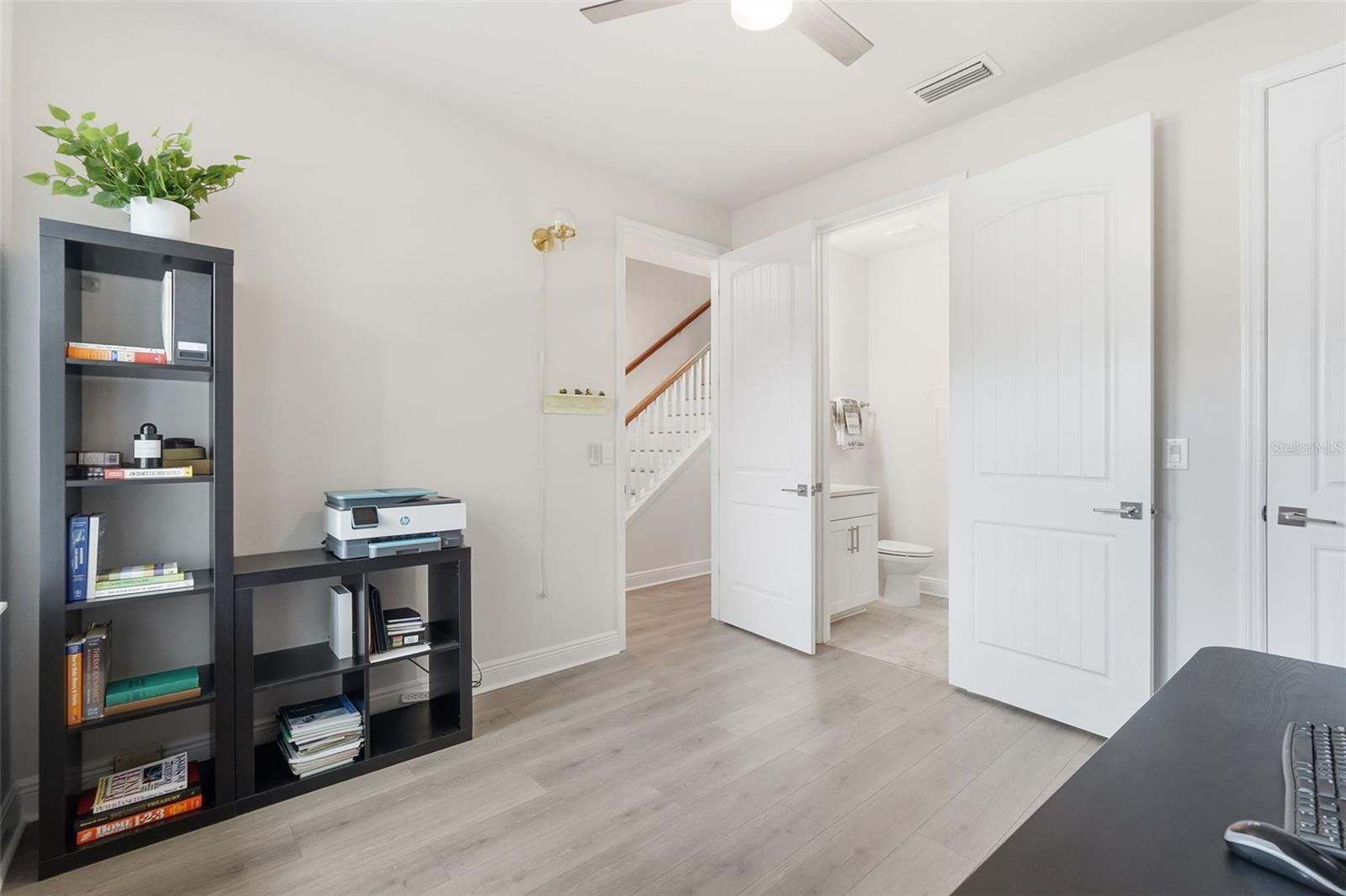 BURLINGTON TWNHMS REP - Residential