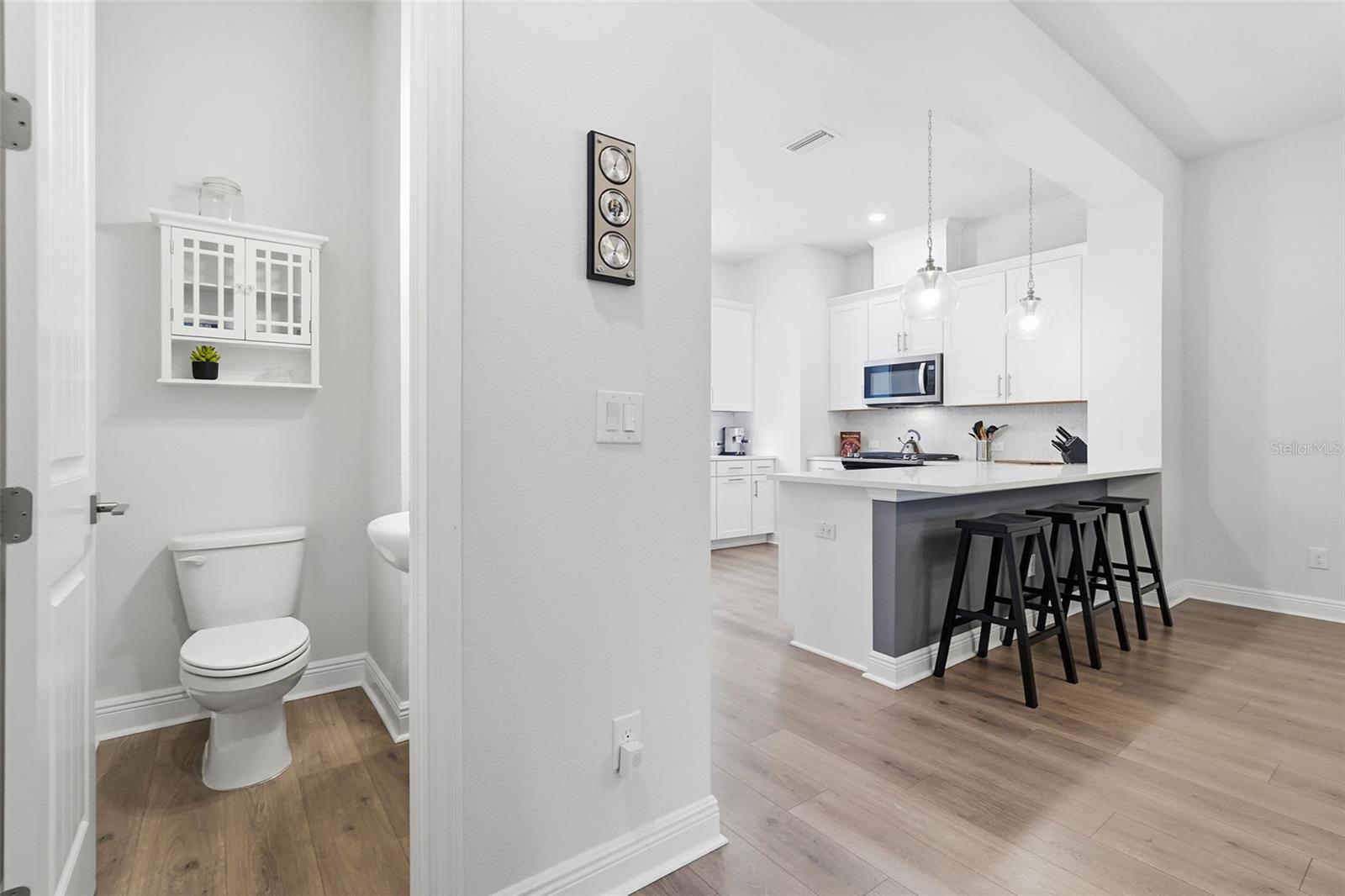 BURLINGTON TWNHMS REP - Residential