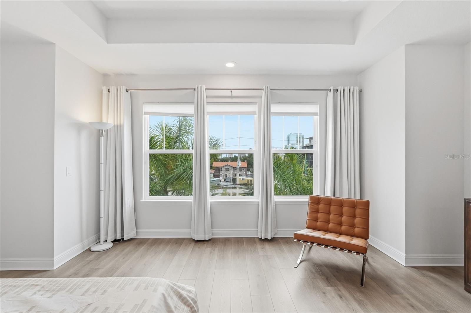 BURLINGTON TWNHMS REP - Residential