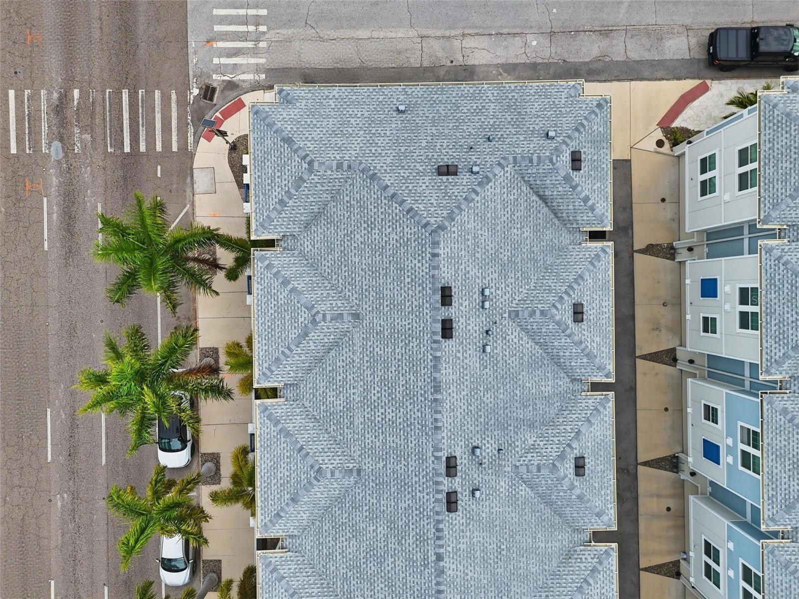 BURLINGTON TWNHMS REP - Residential