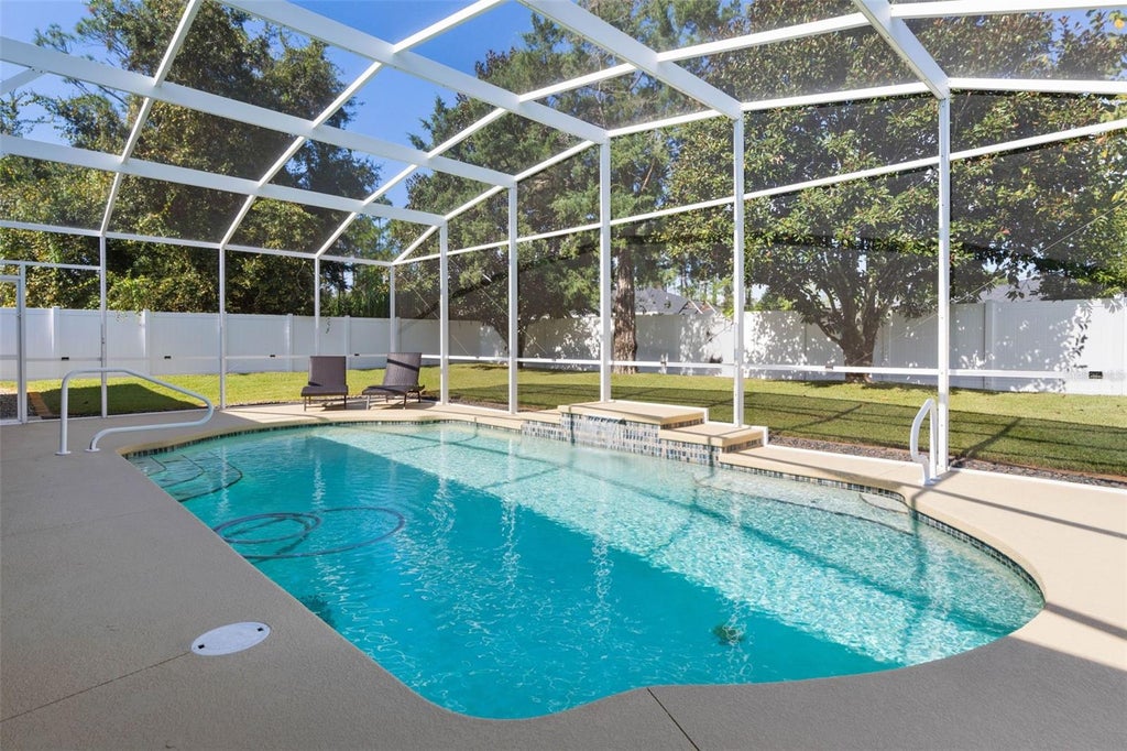 Photo of 75 Brushwood Lane, Palm Coast, FL 32137 (MLS # FC321804)