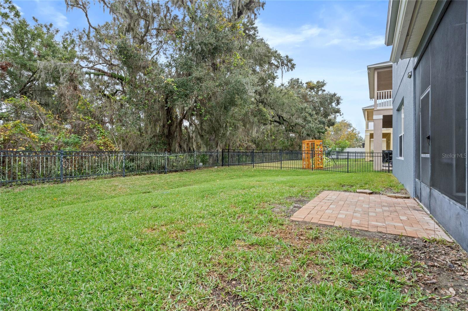 STONEYBROOK WEST D - Residential Lease