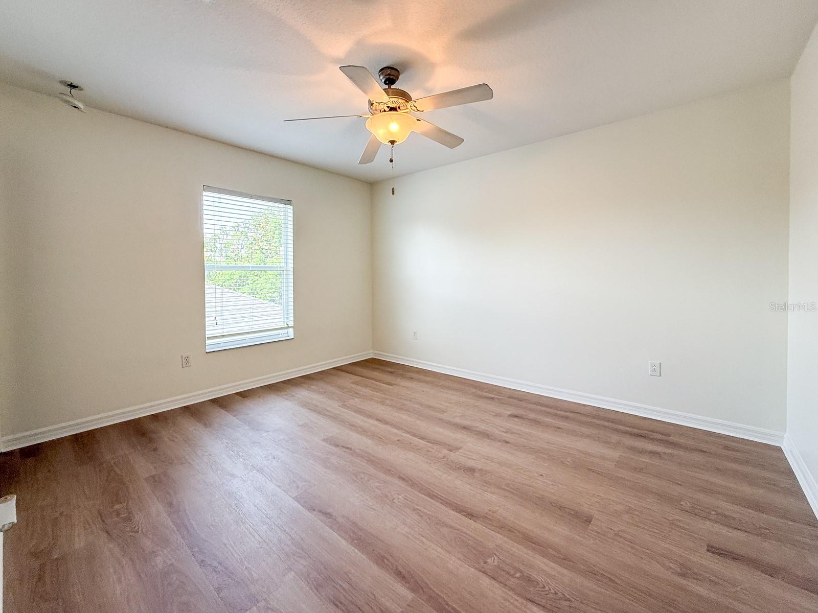 STONEYBROOK WEST D - Residential Lease