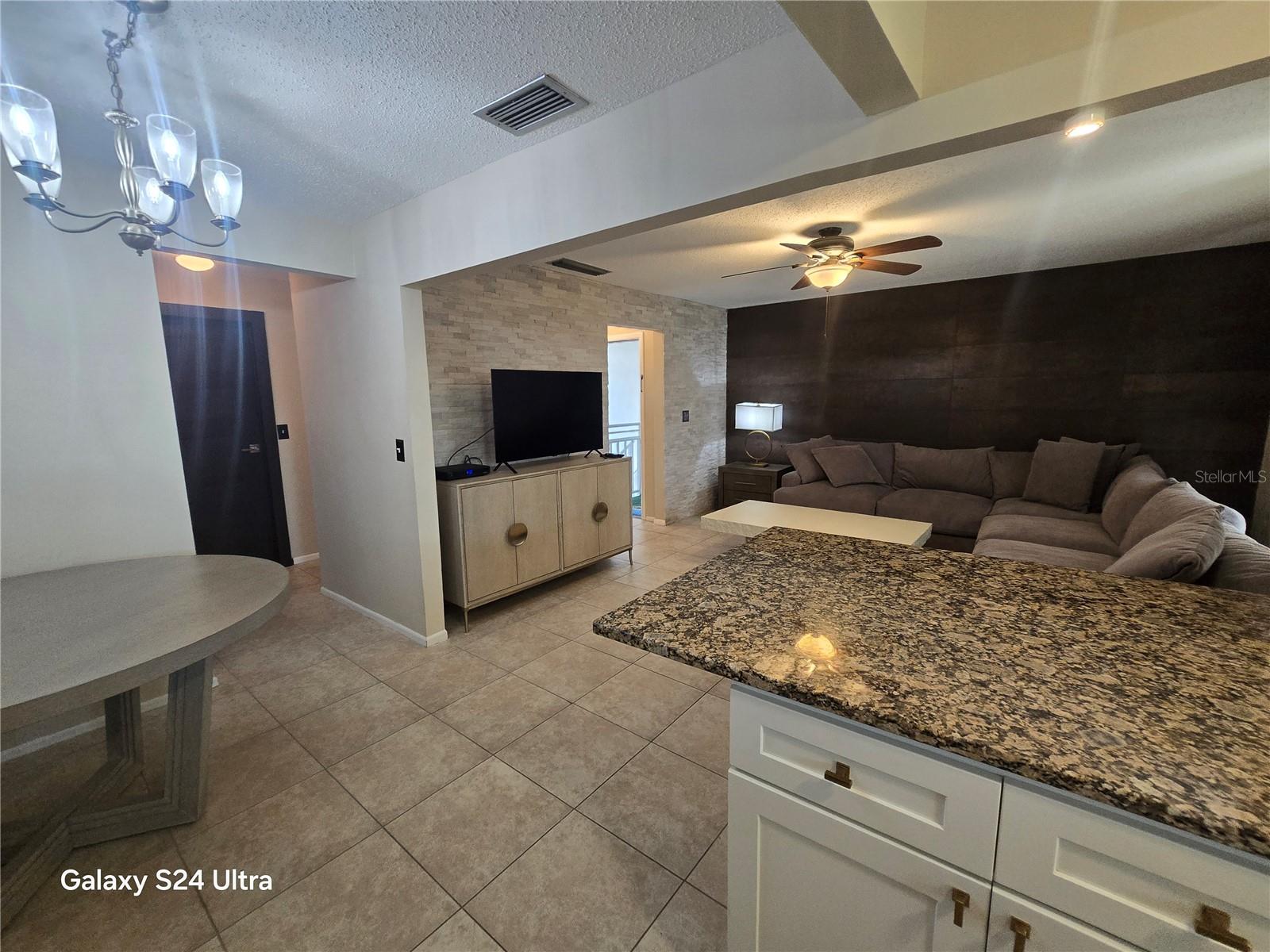 PATRIOT SQUARE APTS - Residential