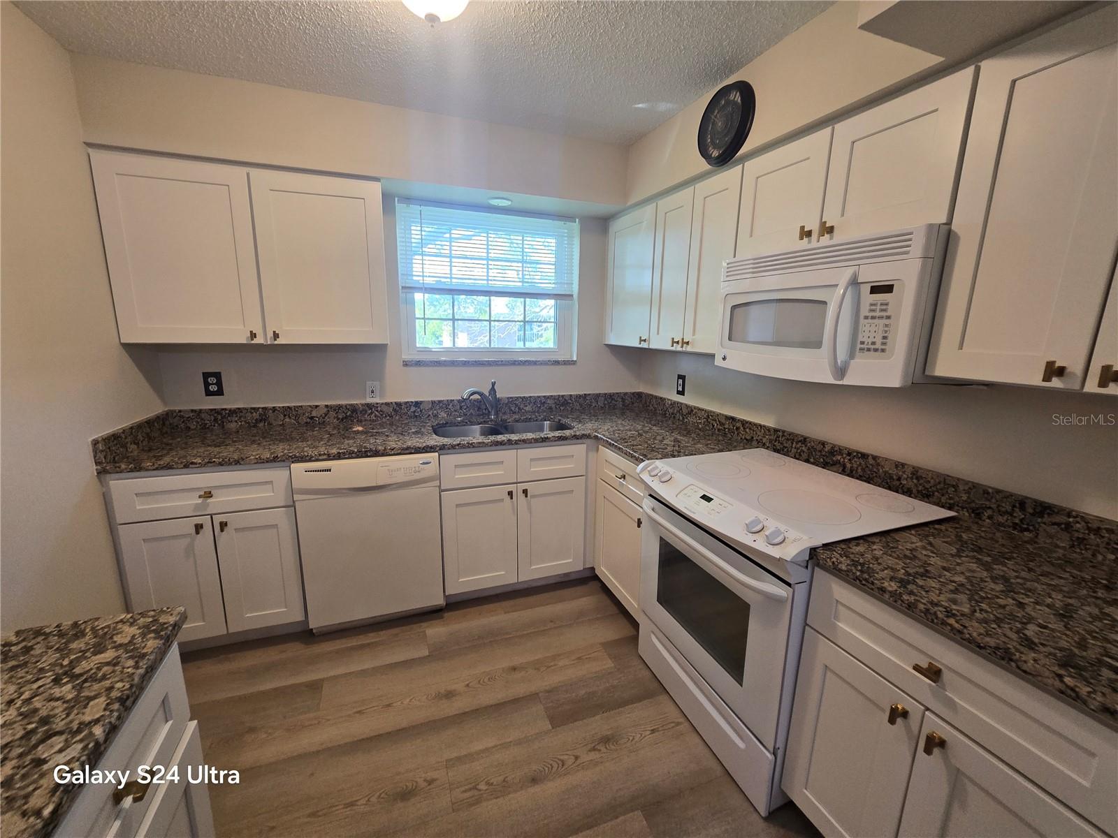 PATRIOT SQUARE APTS - Residential