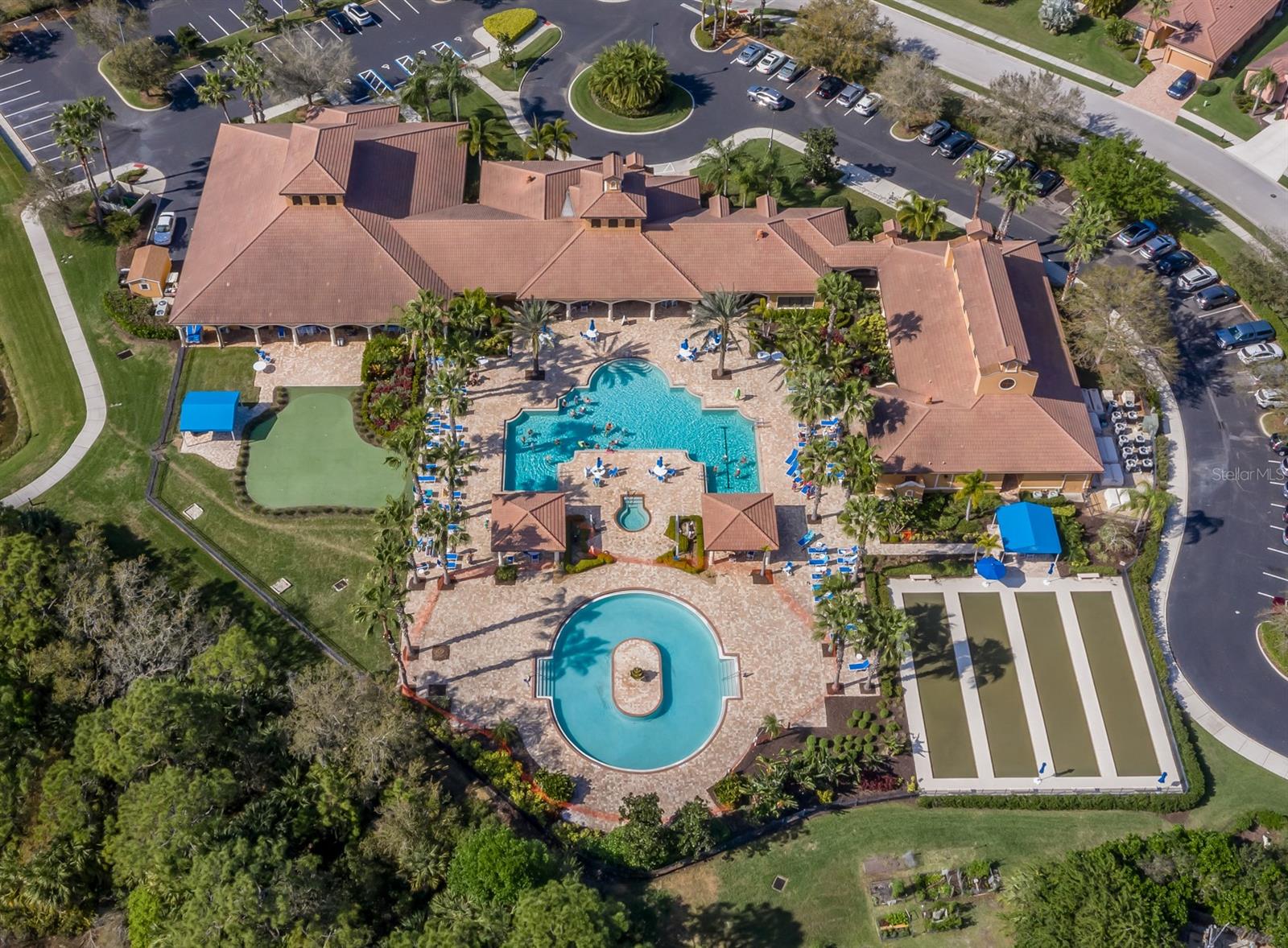 VENETIAN FALLS PH 3 - Residential