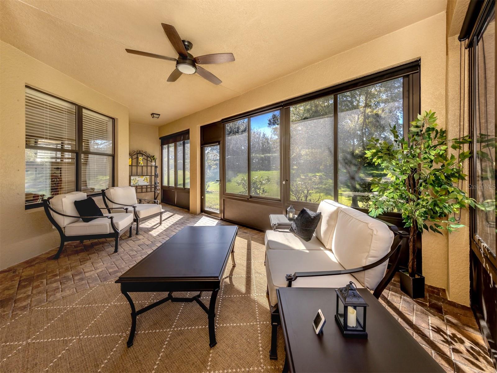 VENETIAN FALLS PH 3 - Residential