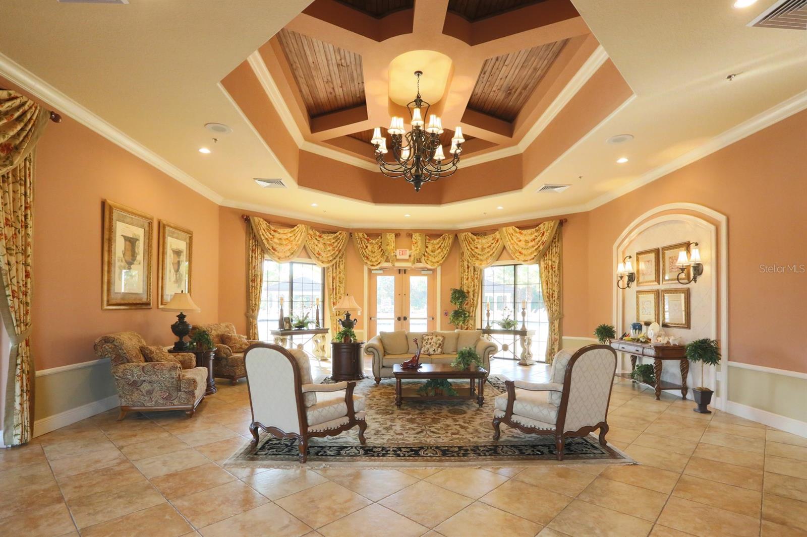 VENETIAN FALLS PH 3 - Residential