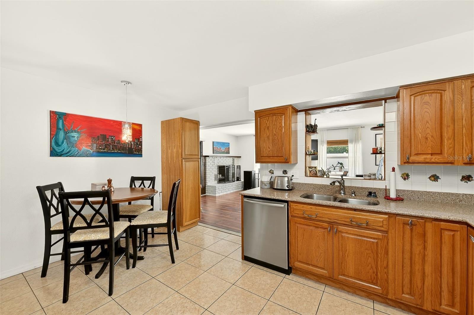 WESTGATE MANOR 1ST ADD - Residential